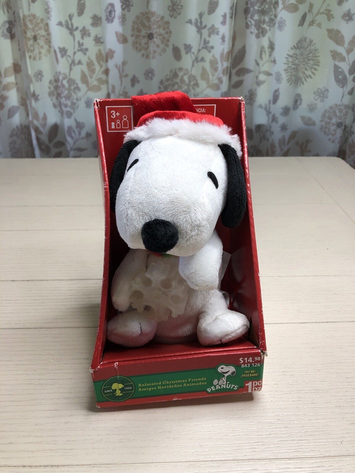 Gemmy 2011 Peanuts “ Snoopy” Animated Light Up Snowflake 7” NOS