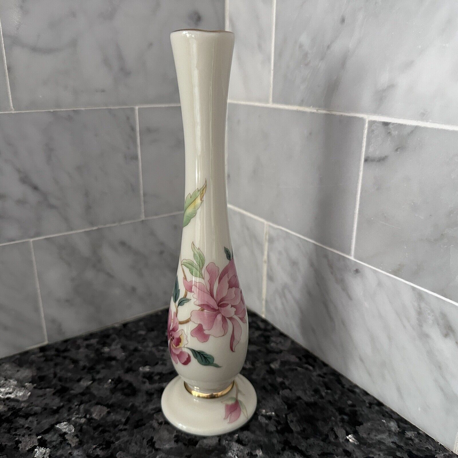 Lenox Barrington Collection Porcelain Bud Vase Cream Pink Floral Gold Trim 8\