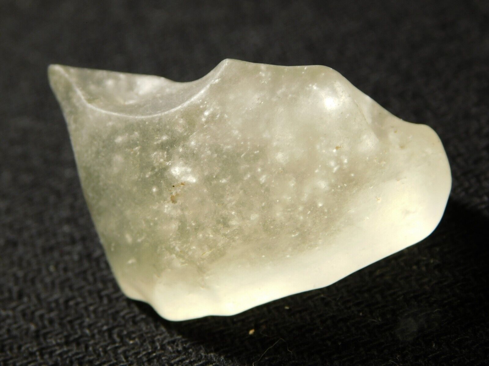 Semi Translucent Libyan Desert Glass 100% Natural Egypt 15.6gr