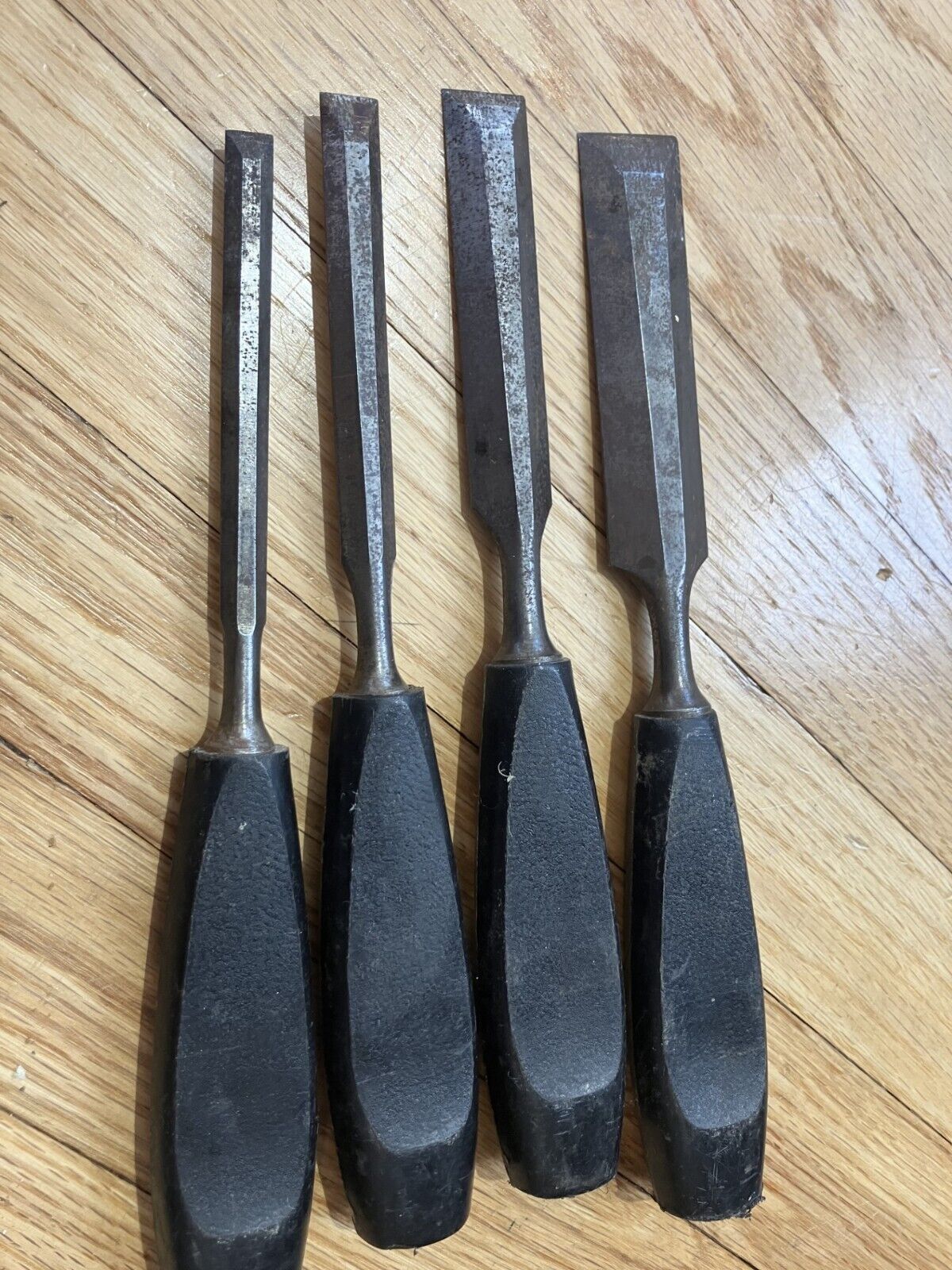 Vintage Chisels (Made in Brazil) Arax