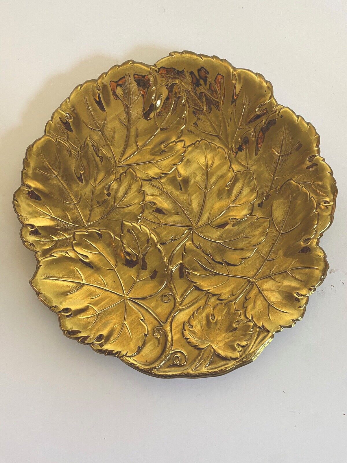 Heirloom Brass Textured Plate Vintage Leaves Pattern USA