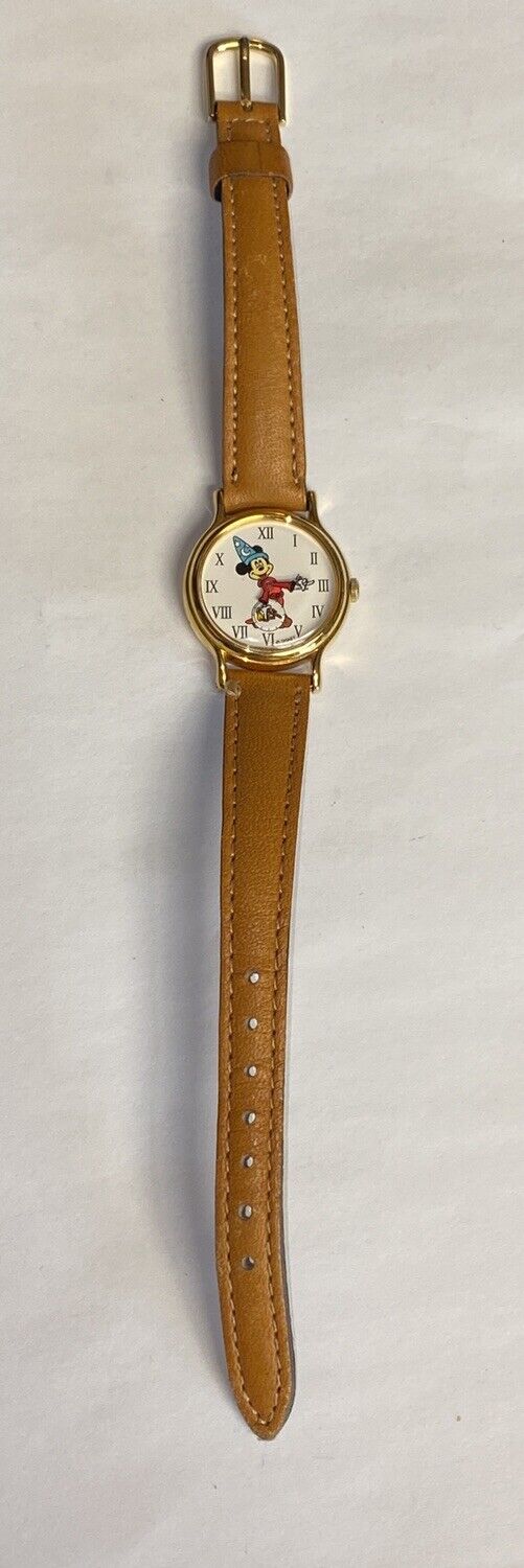 Vintage 1990s Disney Sorcerers Apprentice Mickey Mouse Lorus Watch ~ Moving Arms