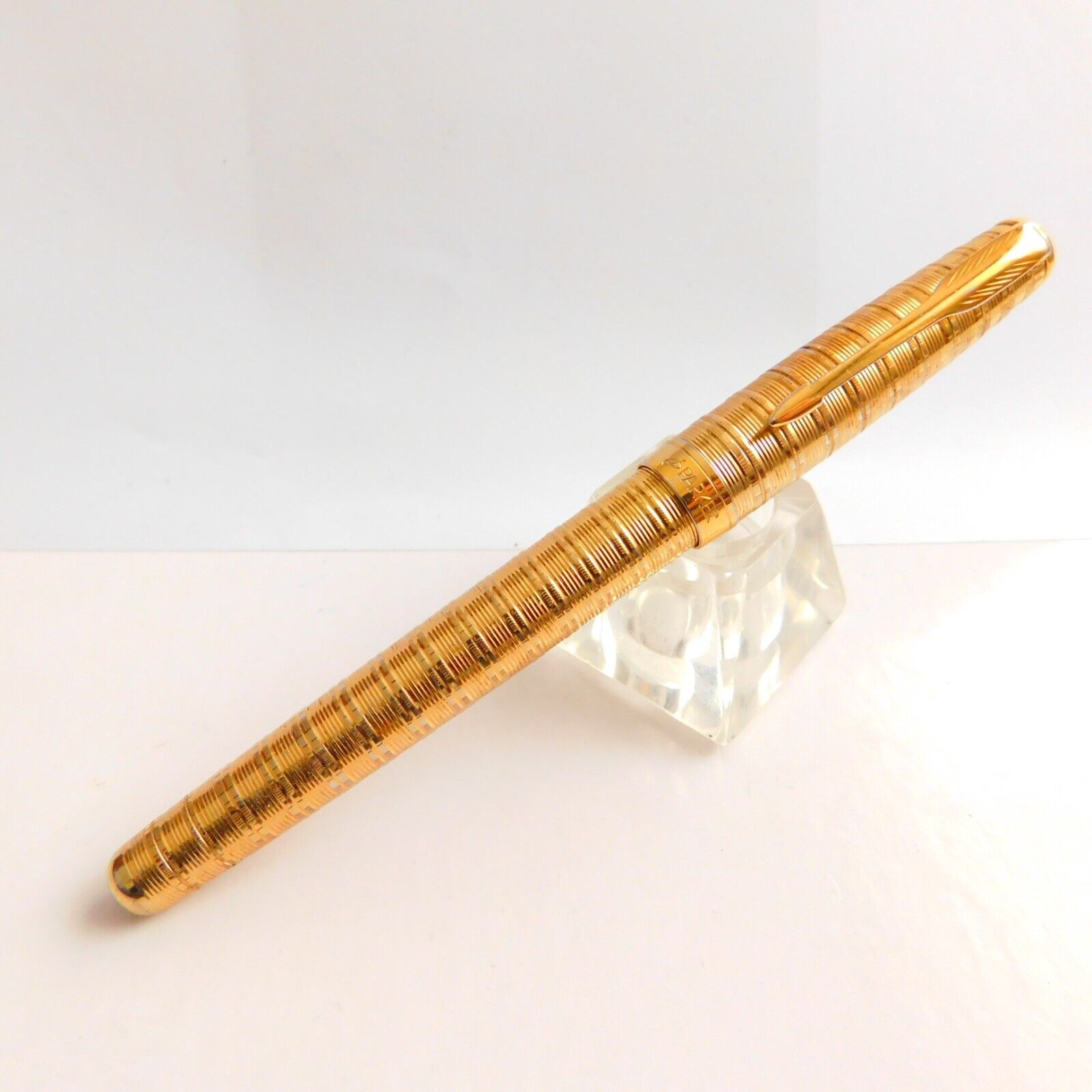 PARKER SONNET Chiselled Tartan Gold Fountain Pen FNib Gold 18K France A.III 2002