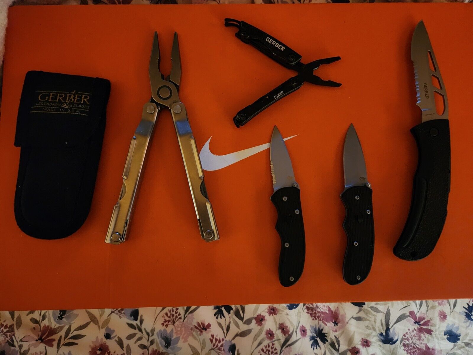 Lot Of 5- Gerber Knives And Multitools