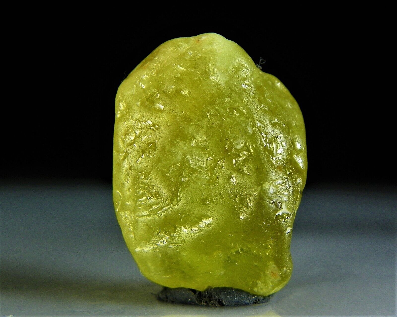 30 ct Natural Green Herderite  Excellent healing Power Synergy 12 stone   7/8\