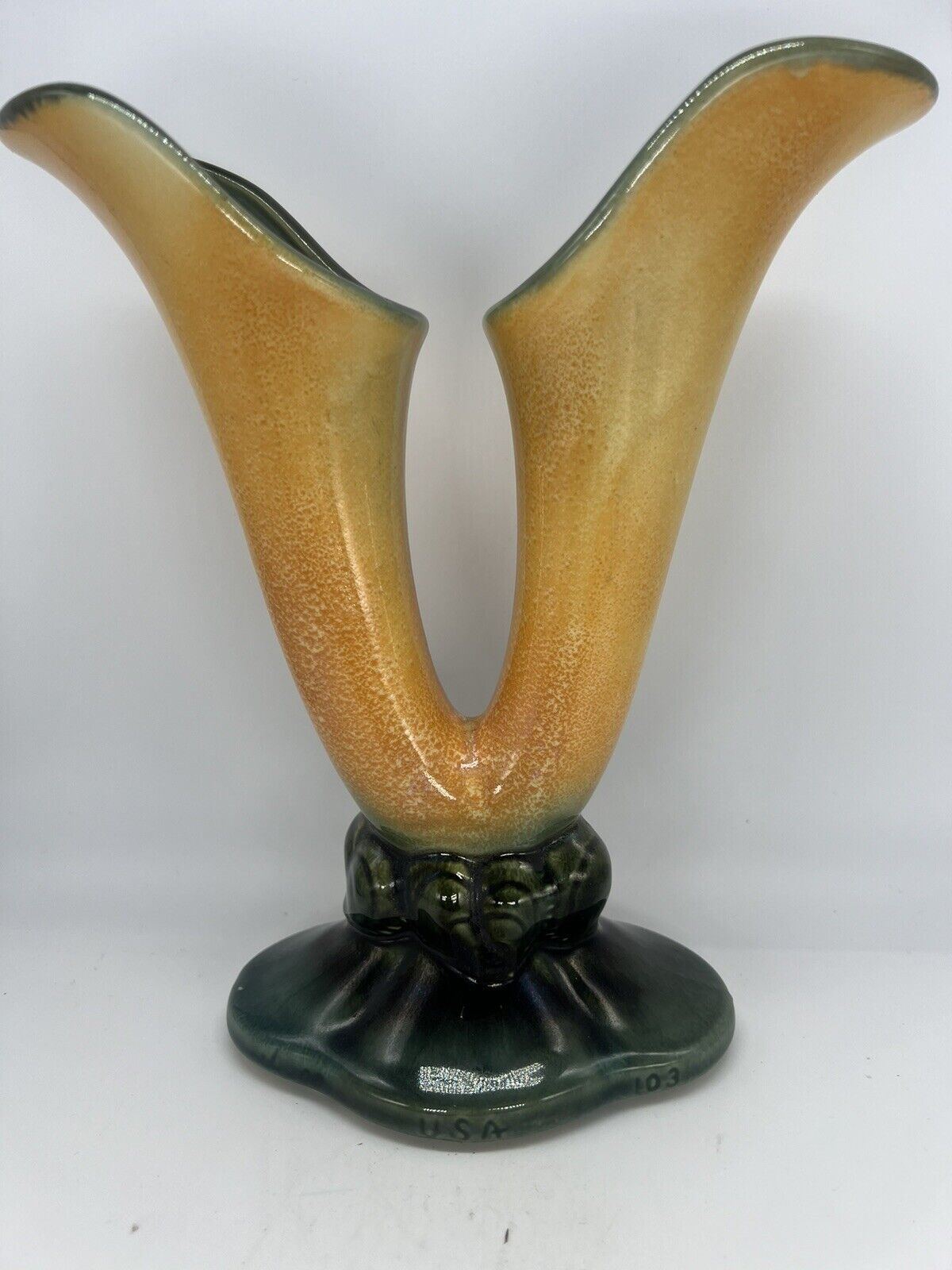 Vintage Art Pottery Glazed Hull Double Woodland Cornucopia Vase 9” USA