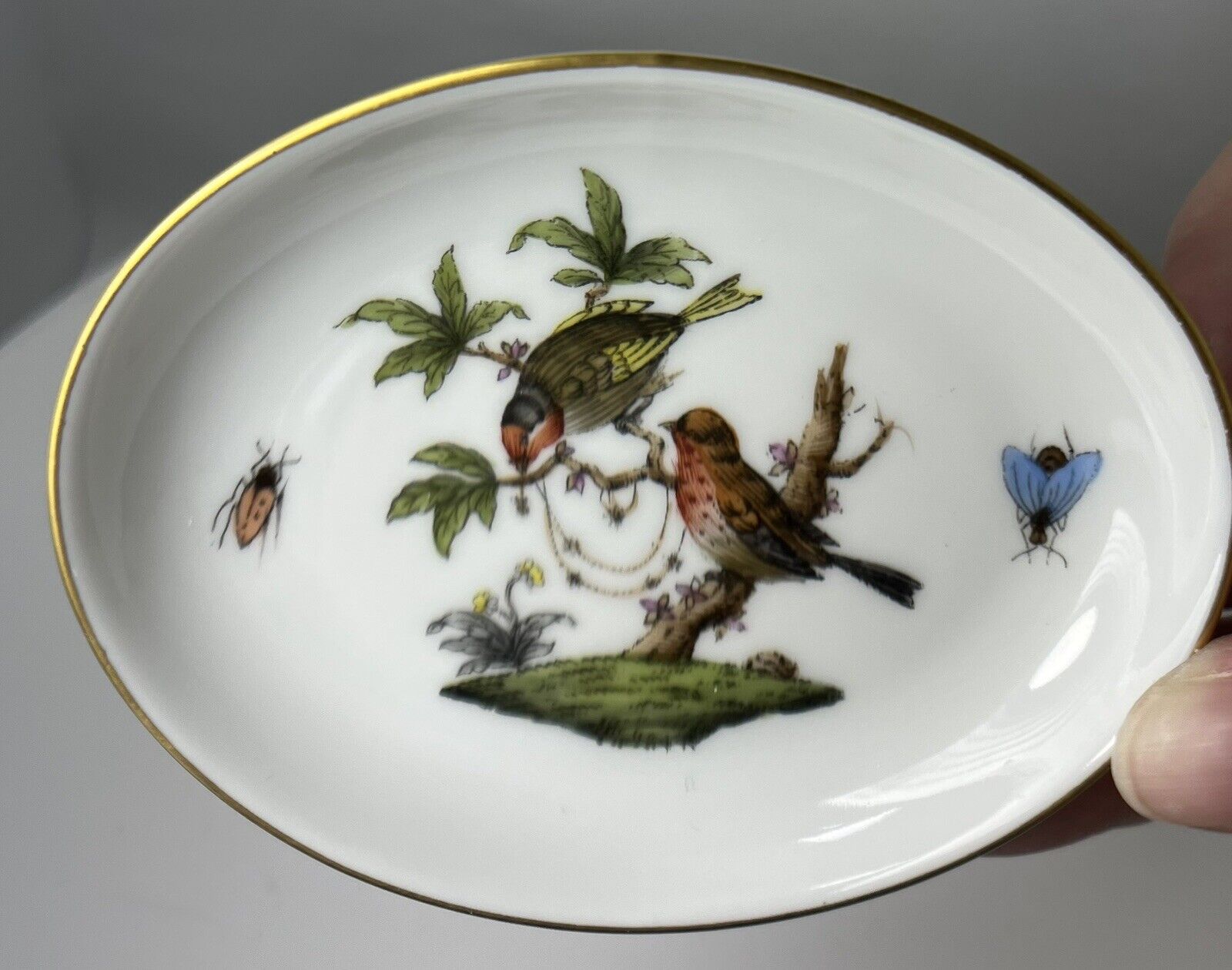 Herend Hungary Hand Painted Rothschild Bird (RO) Trinket, Oval Dish 7781