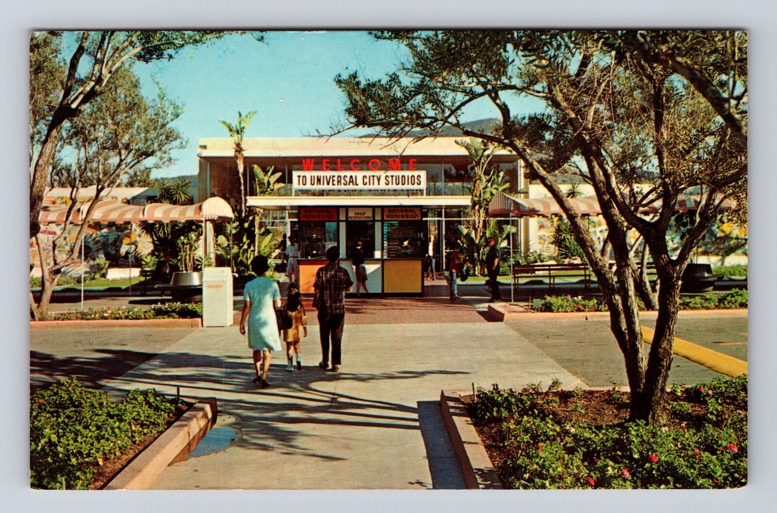 Universal City Studios CA-California, Welcome Mat, Entrance, Vintage Postcard