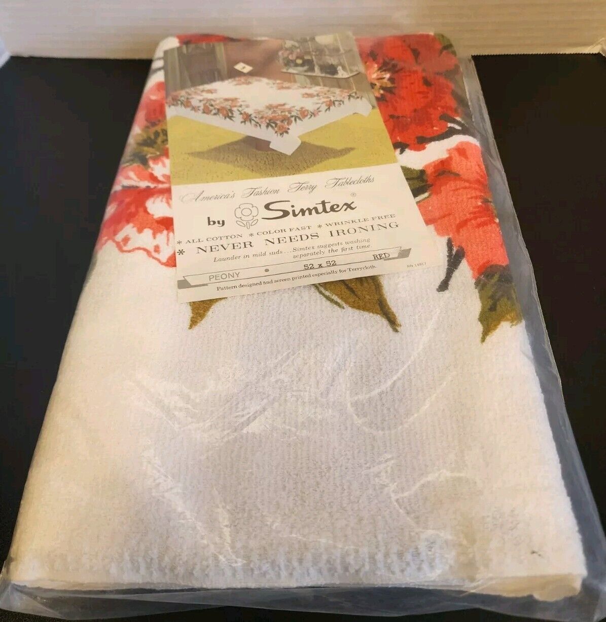 Vintage Simtex Peony Tablecloth Red Floral Flower 52\