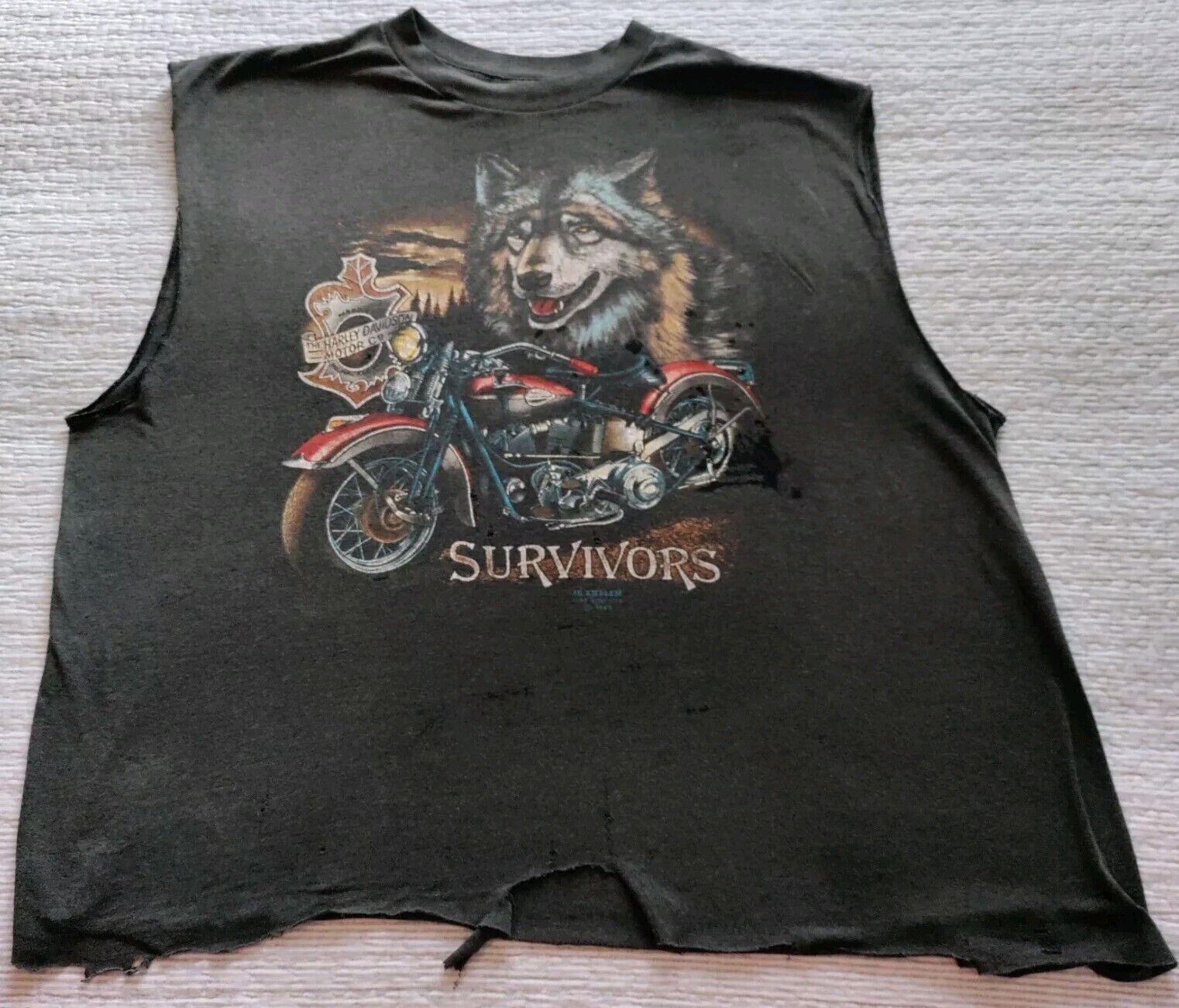 VTG 3D Emblem Harley Davidson Thrashed Cut Off SURVIVORS WOLF 8Os T Shirt XL 