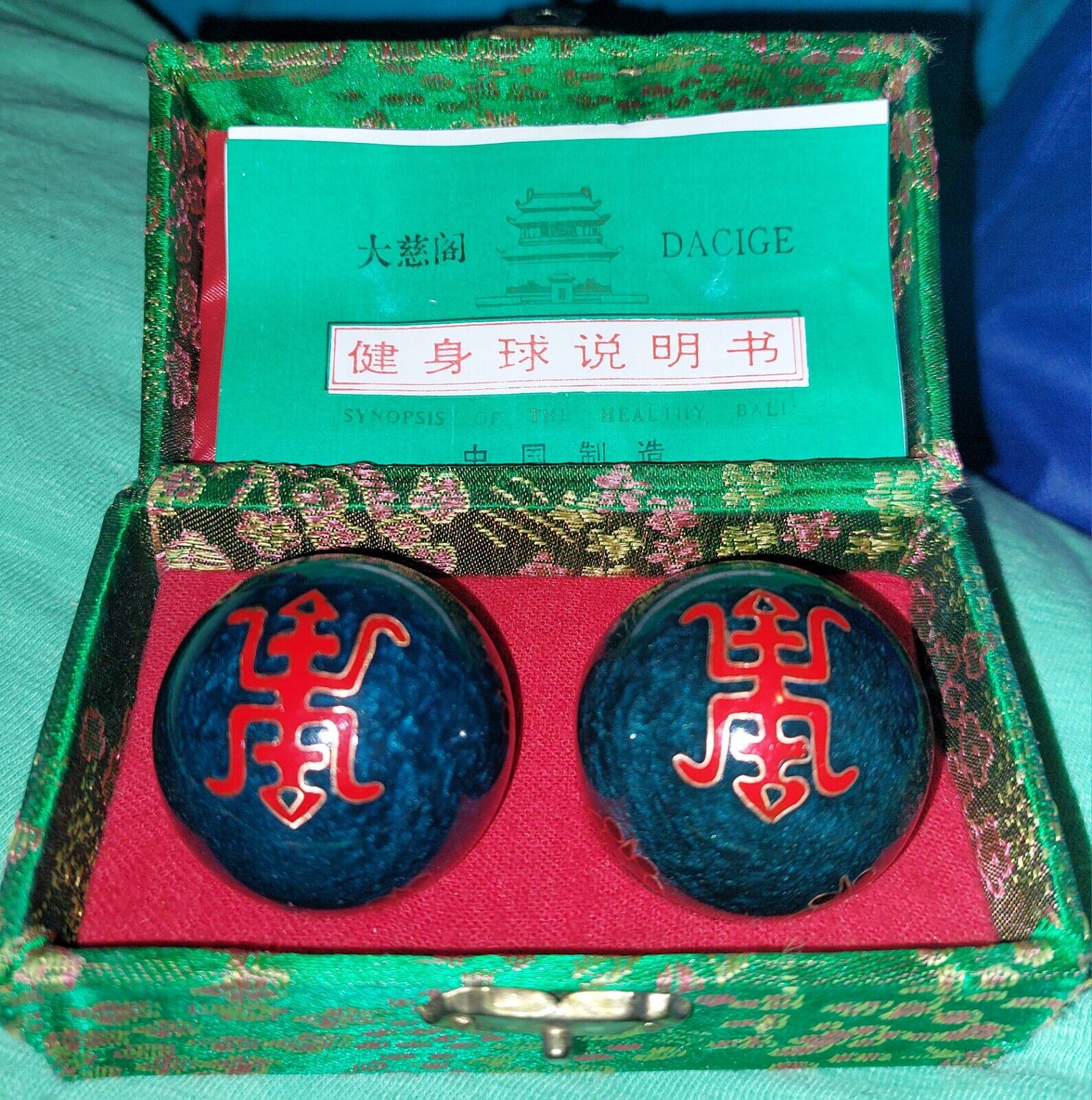 Vintage Chinese Baoding Health Meditation Stress Balls With Instructions 