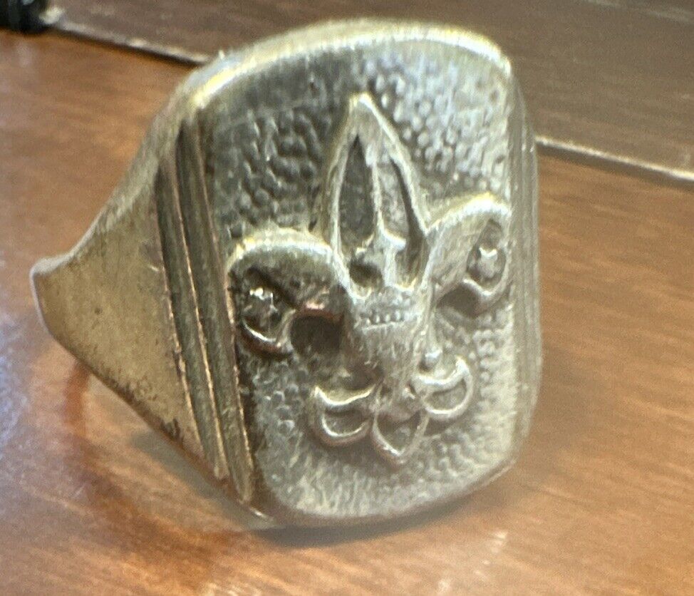 Vintage Sterling Silver Boy Scout Ring - Size 7