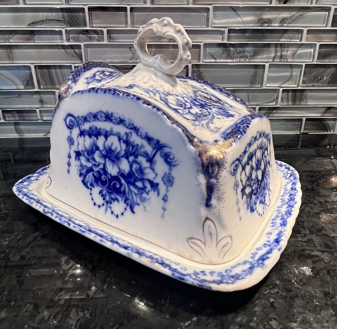 Antique Victorian Staffordshire England Cheese Keeper Ornate Handle Blue & White