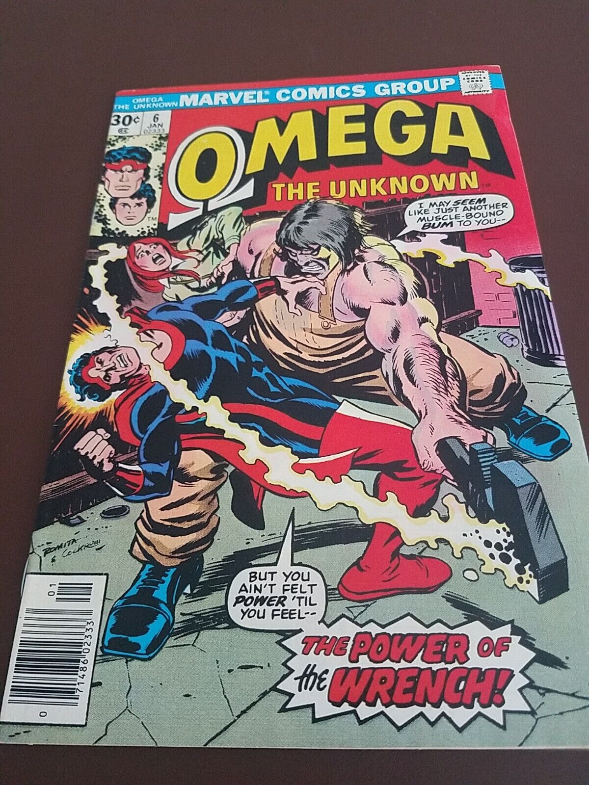 OMEGA THE UNKNOWN #6  FIRST APPEARANCE THE WRENCH  MARVEL  1977 4.0 VG Comb Ship