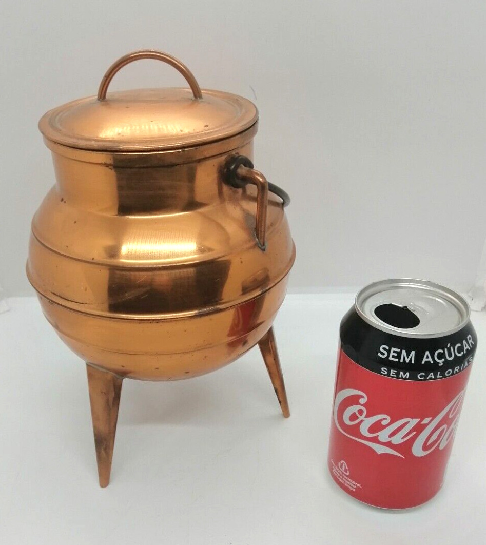 Vintage Rare Portuguese Small Copper Pan Pot Cauldron 3 Legs With Lid & Handle