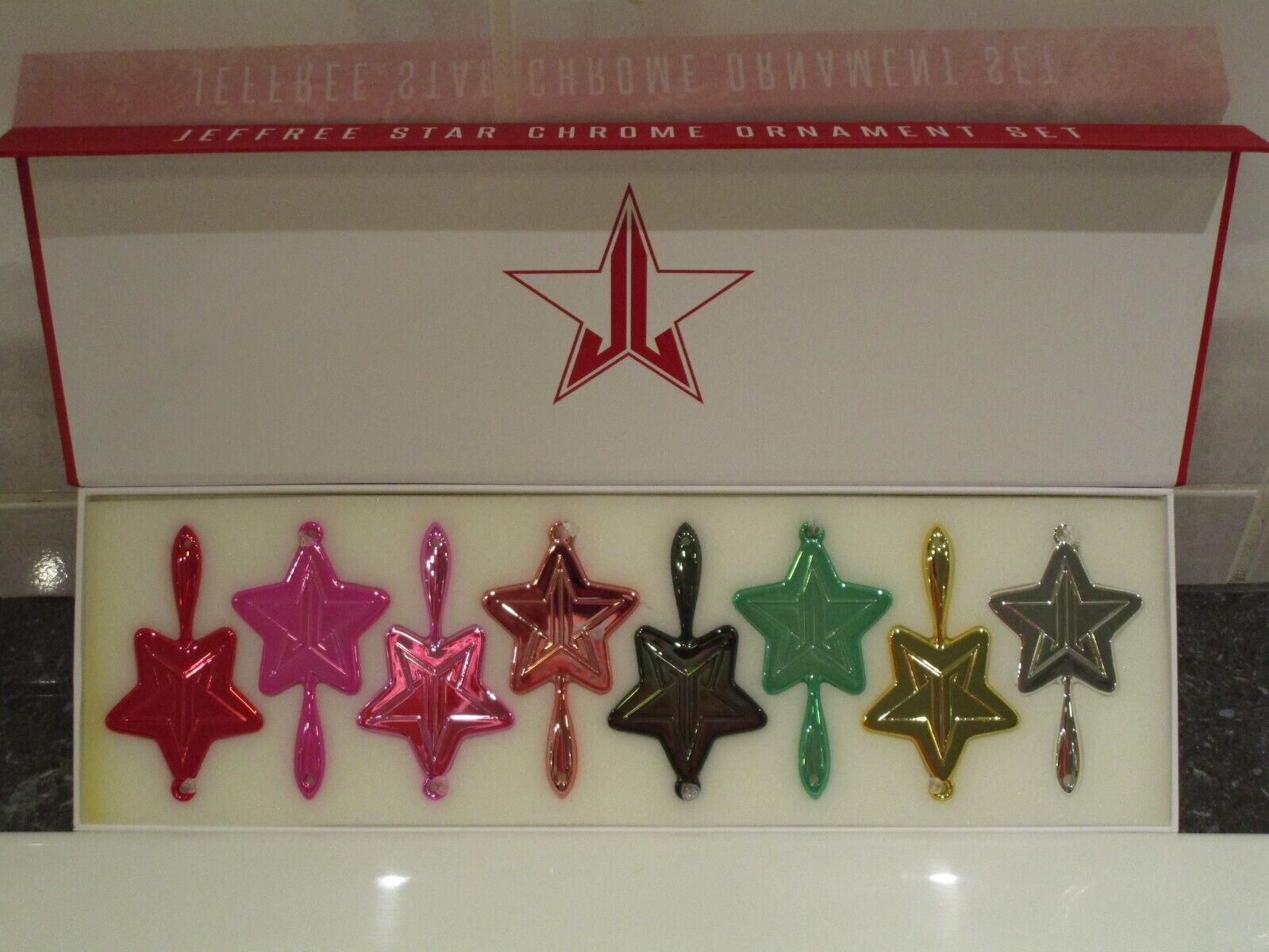 JEFFREE STAR COSMETICS ~ CHRISTMAS ORNAMENTS ~ 16 PIECES TOTAL