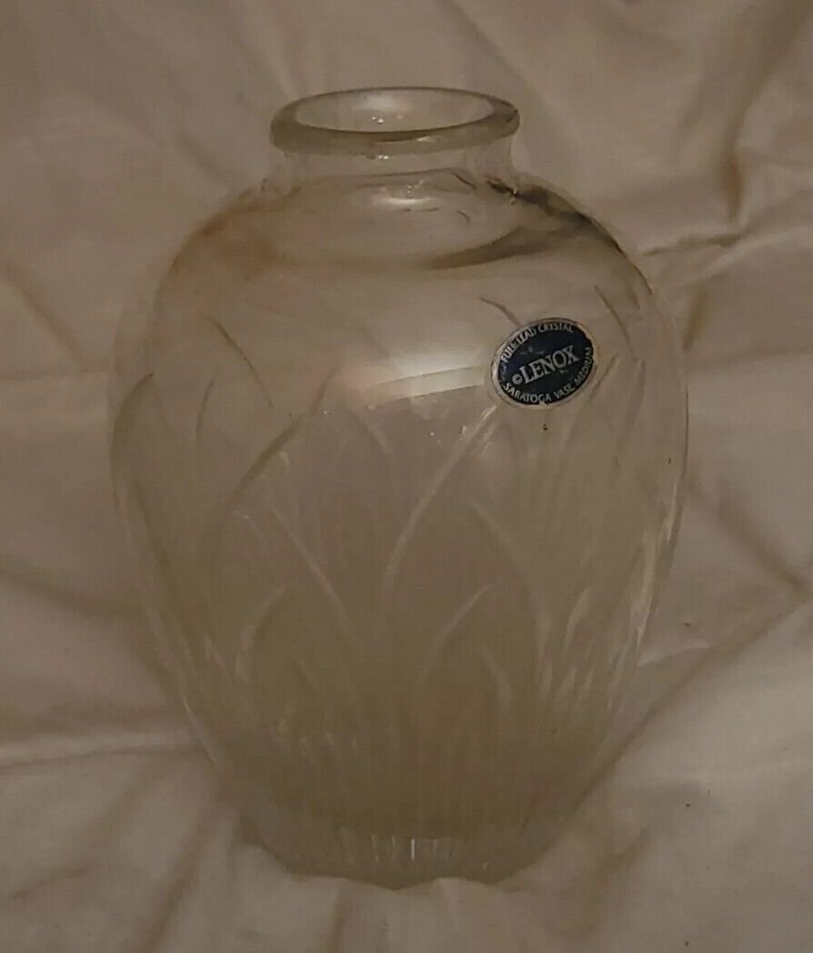 Vintage  Lenox Saratoga  Led Crystal Vase circa 1970s 7in