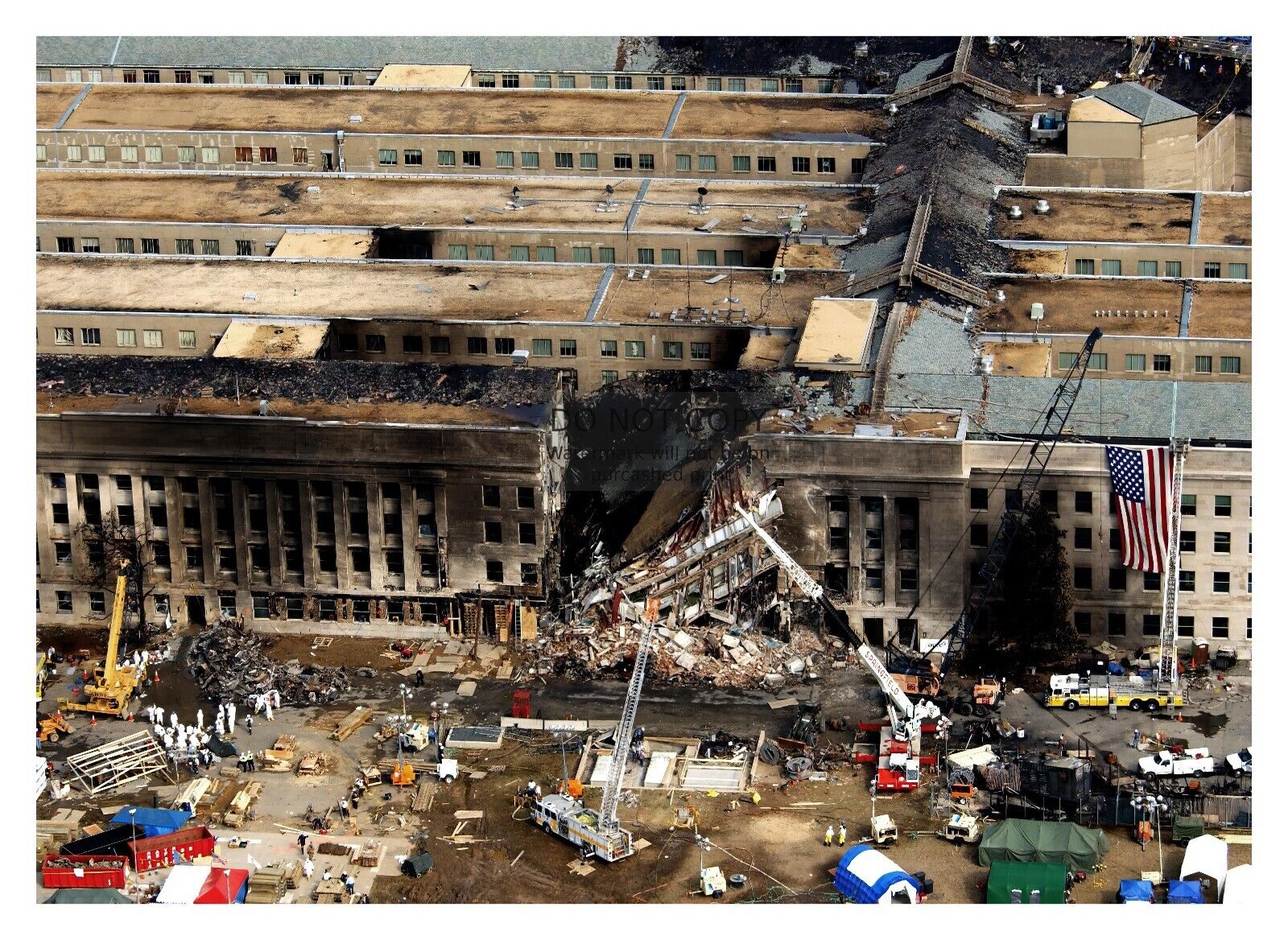 PENTAGON 9/11 TERRORIST ATTACK BUIDLING HEAVILY DAMAGED 5X7 PHOTOGRAPH REPRINT