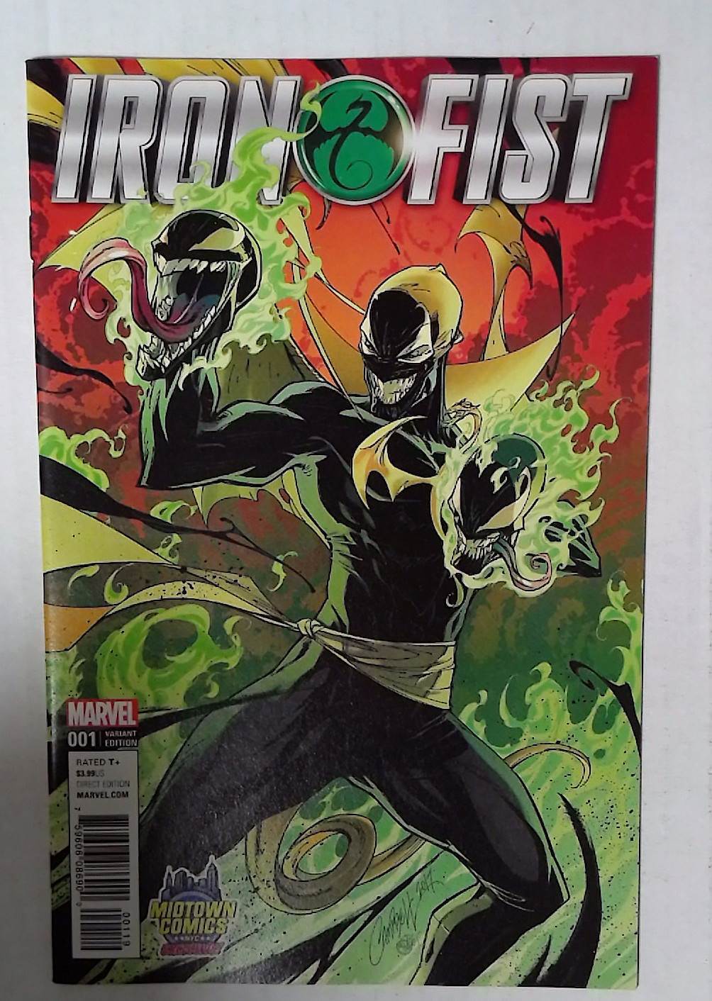 2017 Iron Fist #1 mid Marvel Midtown Exclusive Venomized Variant Comic Book