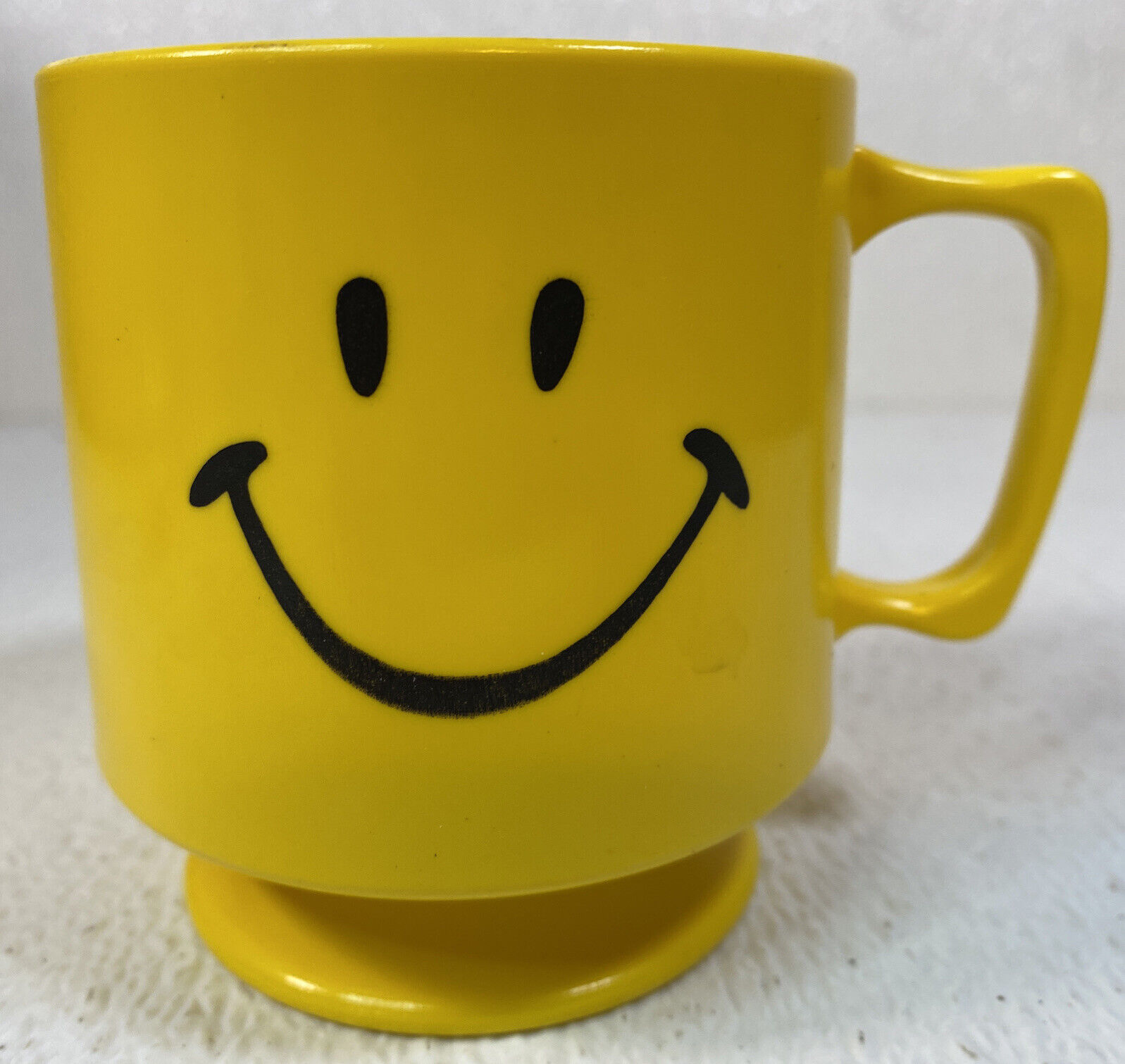 Vintage 1970s Yellow Smiley Smile Face Melamine Plastic Mug Cup Stackable