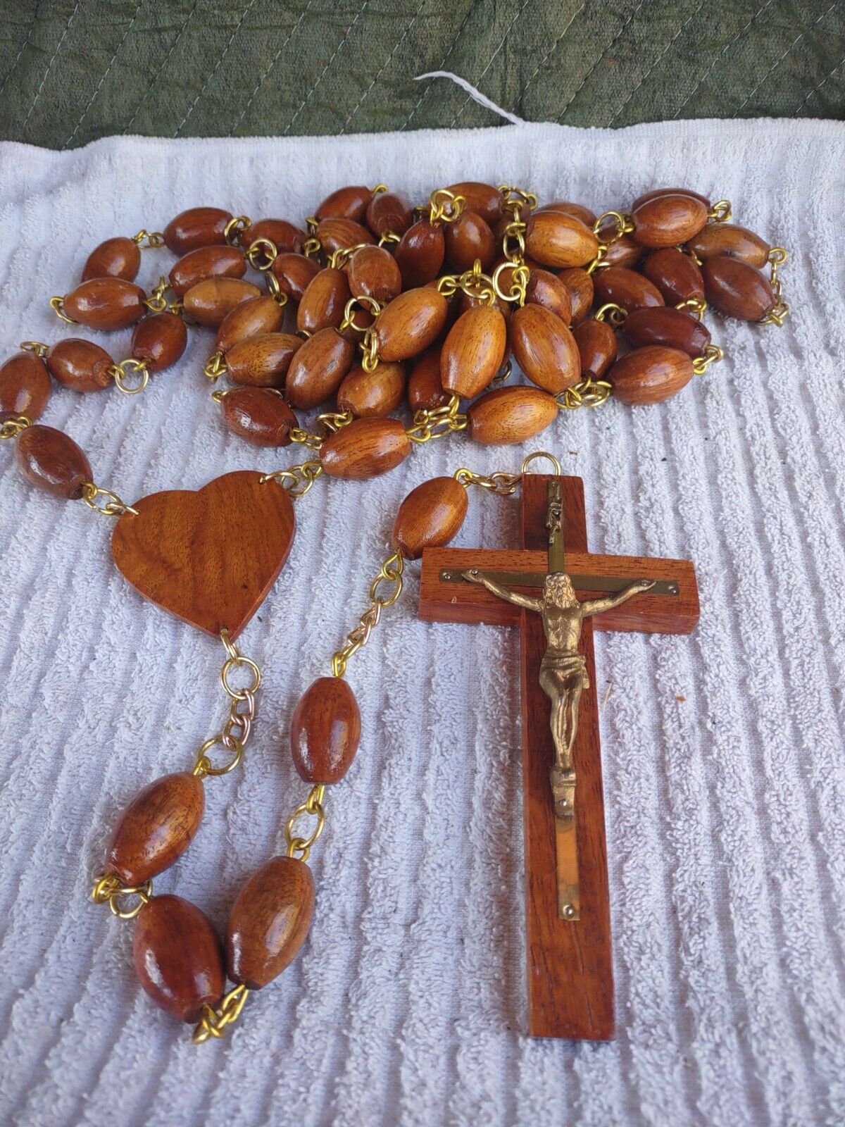 VINTAGE GIANT XL CARVED WOOD WALL ROSARY W/CRUCIFIX 6 FT