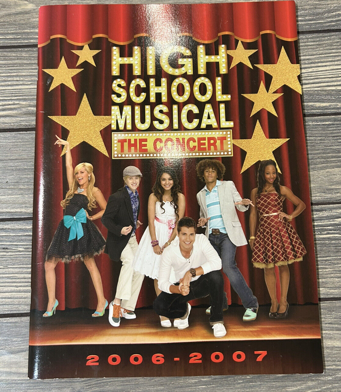 2006 2007 High School Musical The Concert Program Souvenir Book