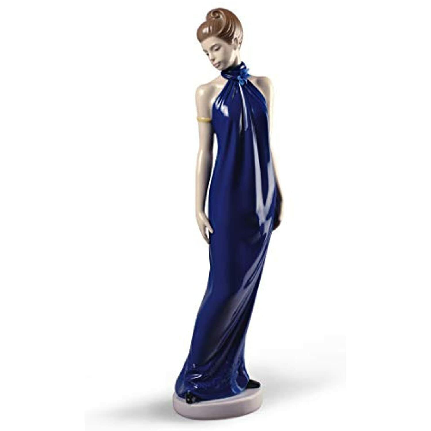 Lladró NAO Elegant Lady Elegance Special Edition Porcelain Woman Figure 2001831