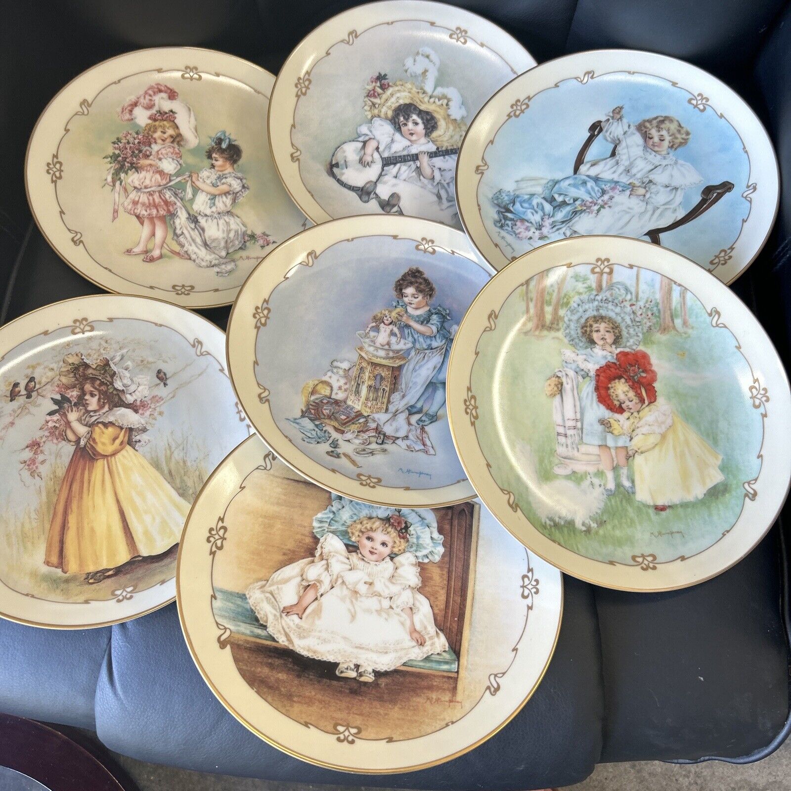 Maud Humphrey Bogart Sarah Porcelain Plates Set Of 7 Mint Great Condition🔥🔥