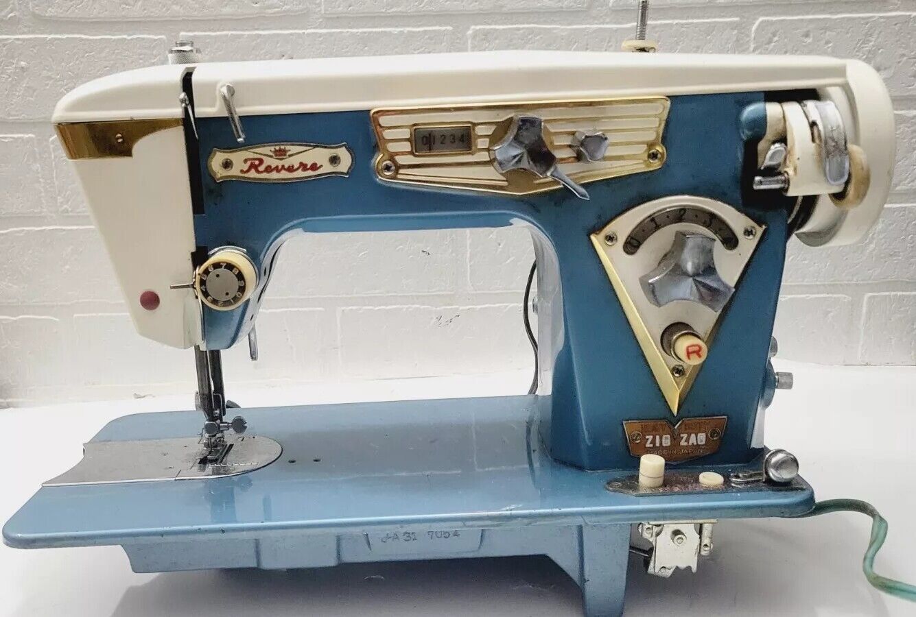 Rare Japanese 1900s Sewing Machine Zigzag Revere Works