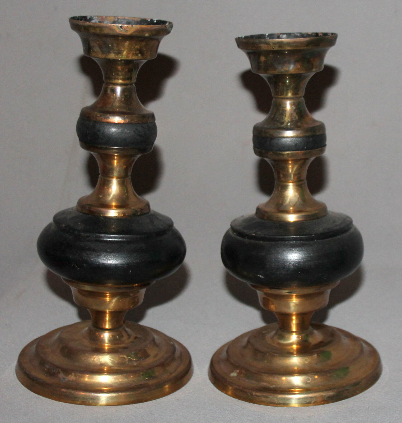 VINTAGE PAIR BRASS CANDLESTICKS CANDLE HOLDERS