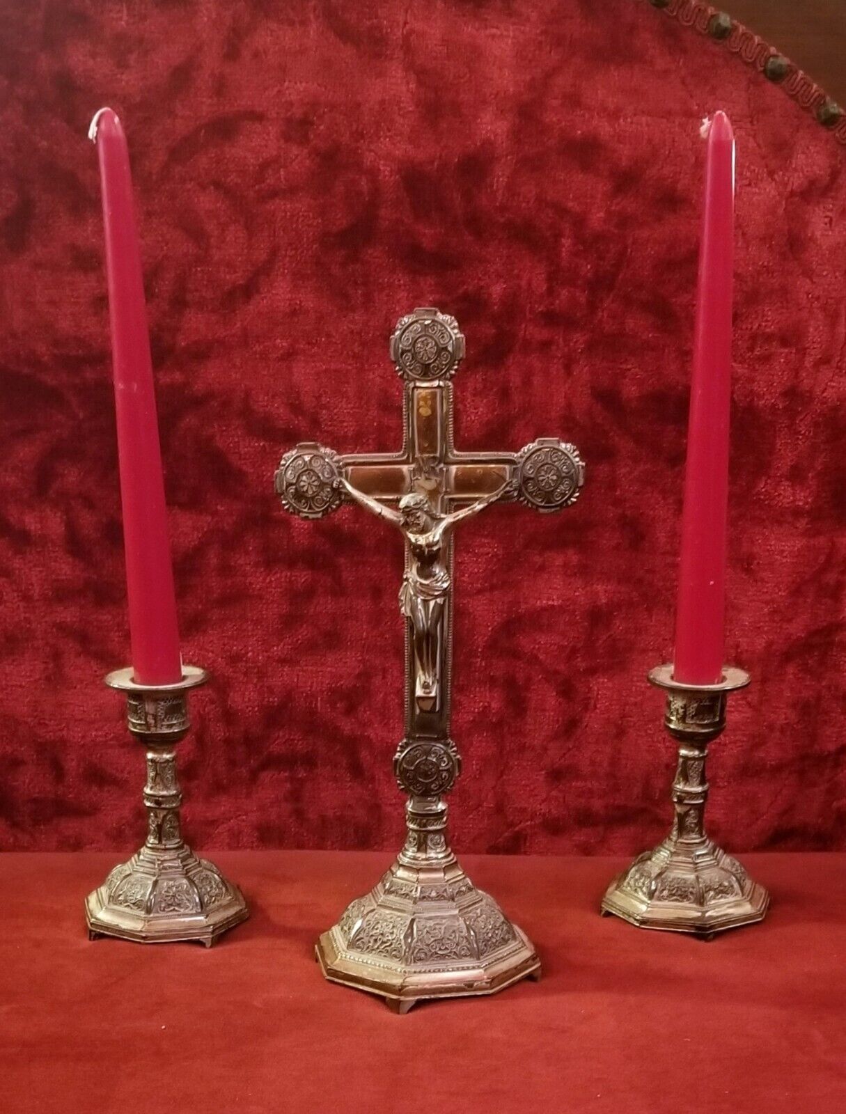 Vintage Gothic Altar Cross w/ Candlesticks Silverplate