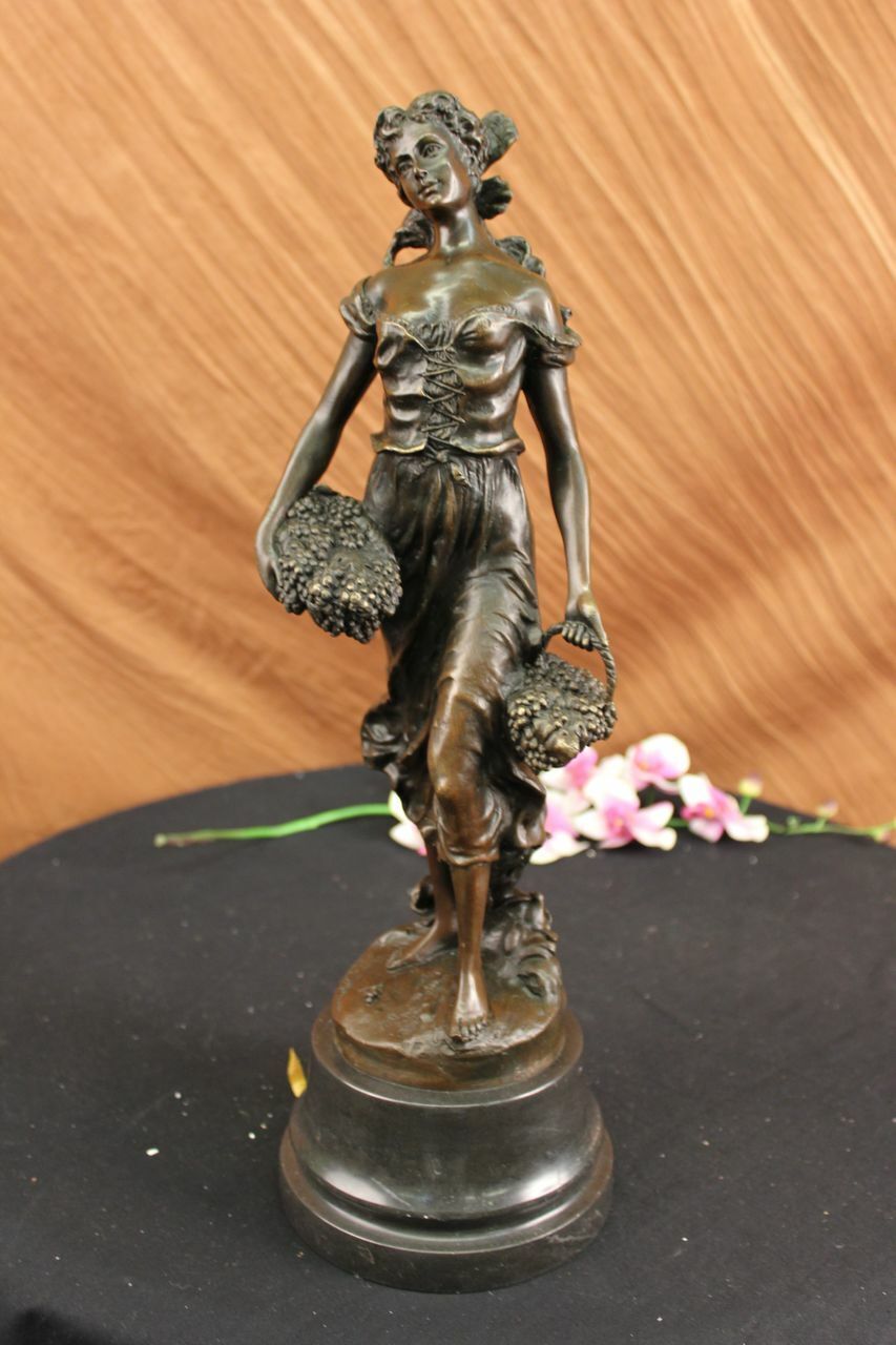 Hot Cast Bronze Thanksgiving Harvest Farmer Girl Statue Sculpture Figurine GIFT