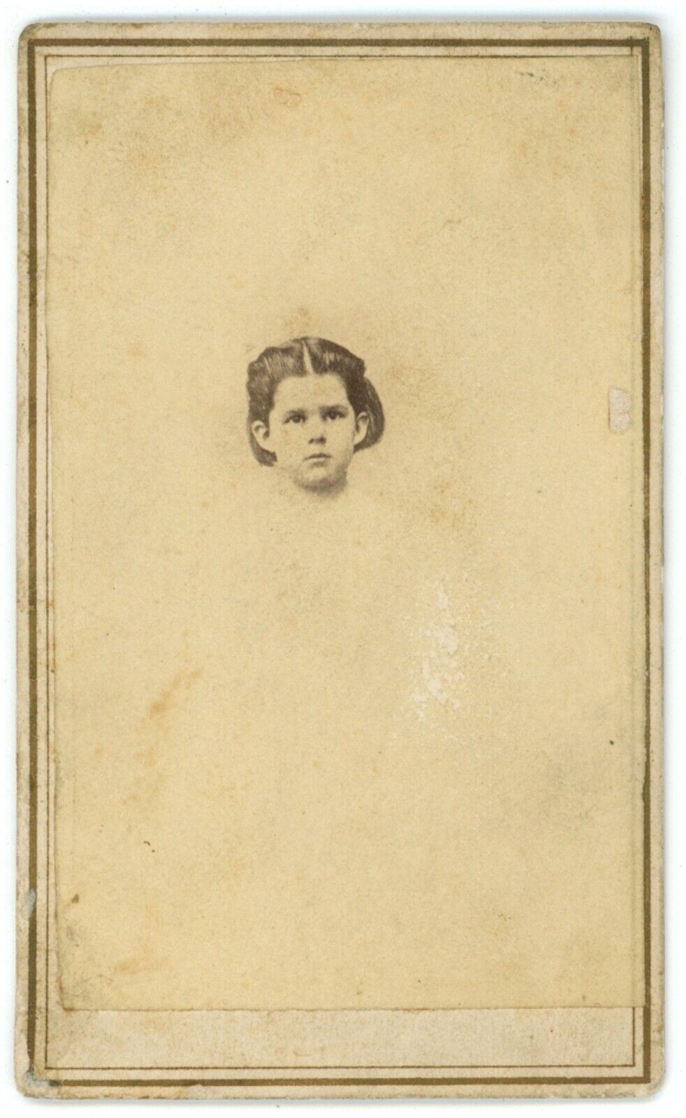 CIRCA 1880\'S Haunting  CDV  Featuring Young Girl W.W. Whiddit Newburgh N.Y.