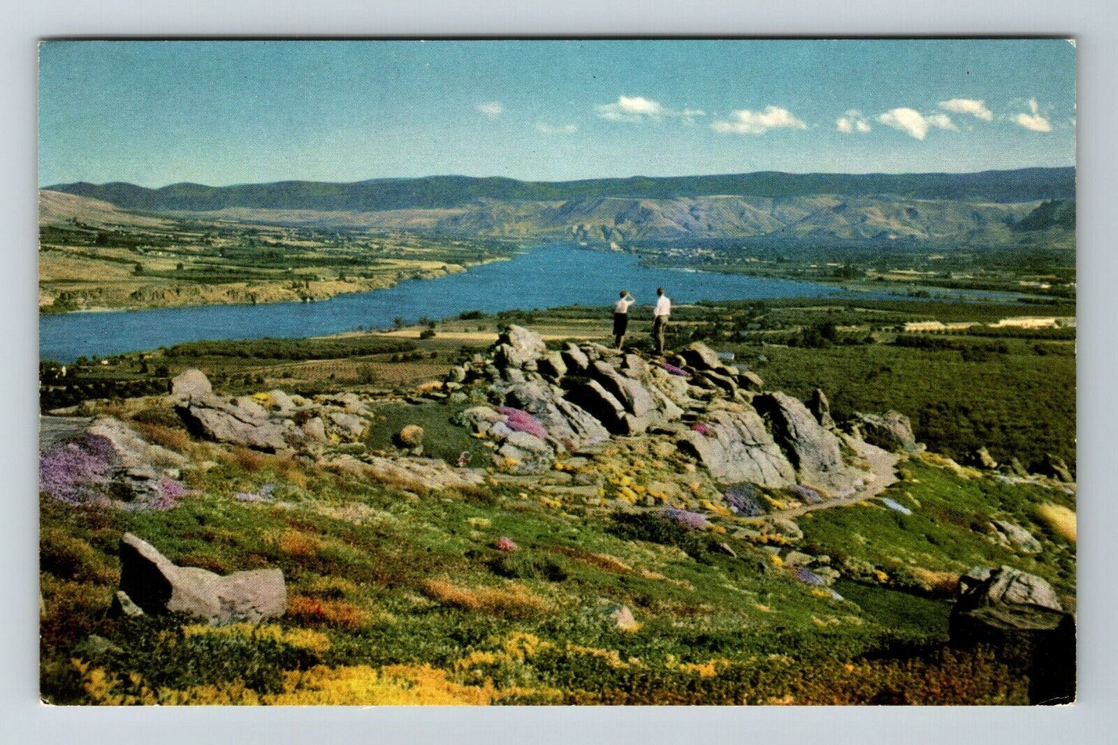 WA-Washington, Wenatchee Valley, Scenic Exterior, Vintage Postcard