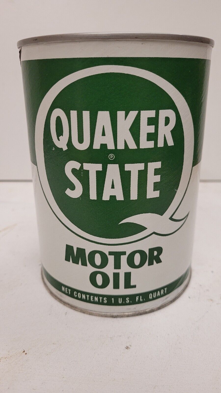 vintage Quaker State motor oil can full
