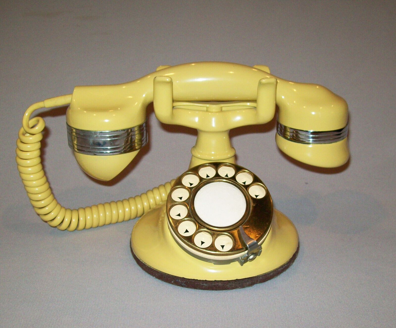 Antique Vtg Ca 1920s Rotary Dial Desk Set Telephone Beautiful Yellow Automatic