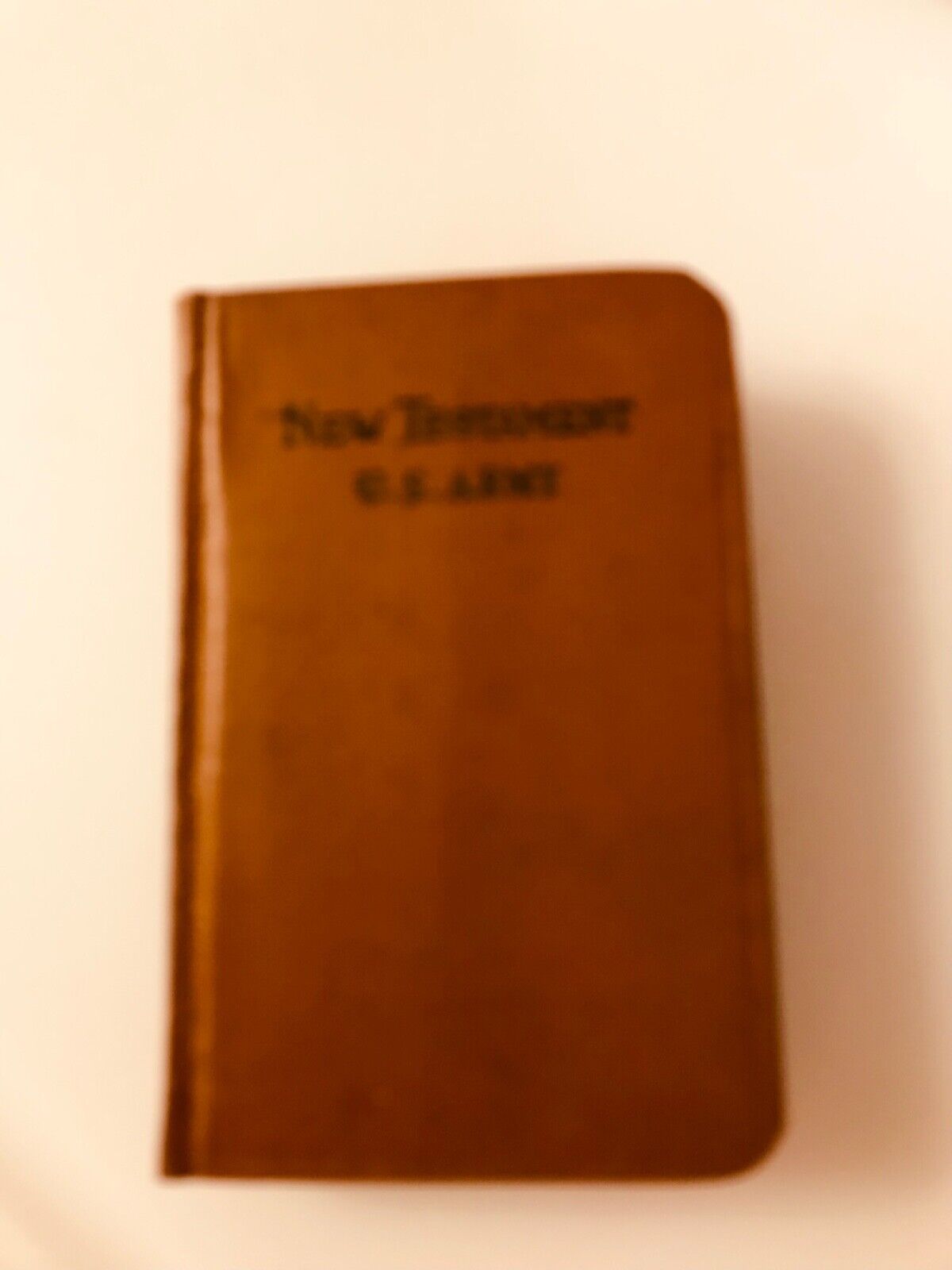 antique/vintage New Testament US Army military collectible  pocket bible