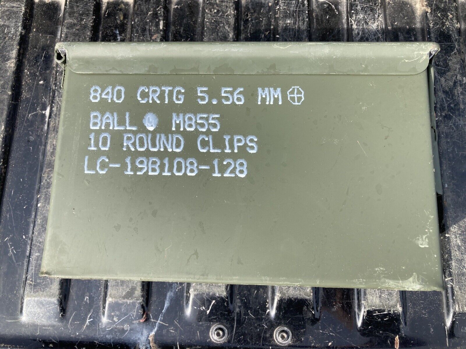 50 Cal Medium Sized Ammo Can EMPTY Steel Genuine USGI Surplus 5.56 White Letters