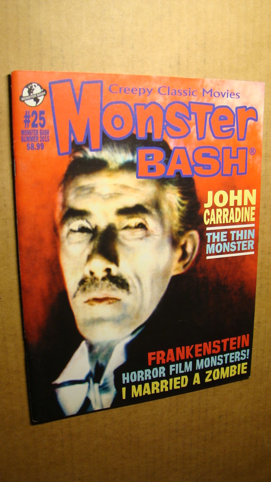 MONSTER BASH 25 *NM- 9.2 * DRACULA ZOMBIES  FAMOUS MONSTERS