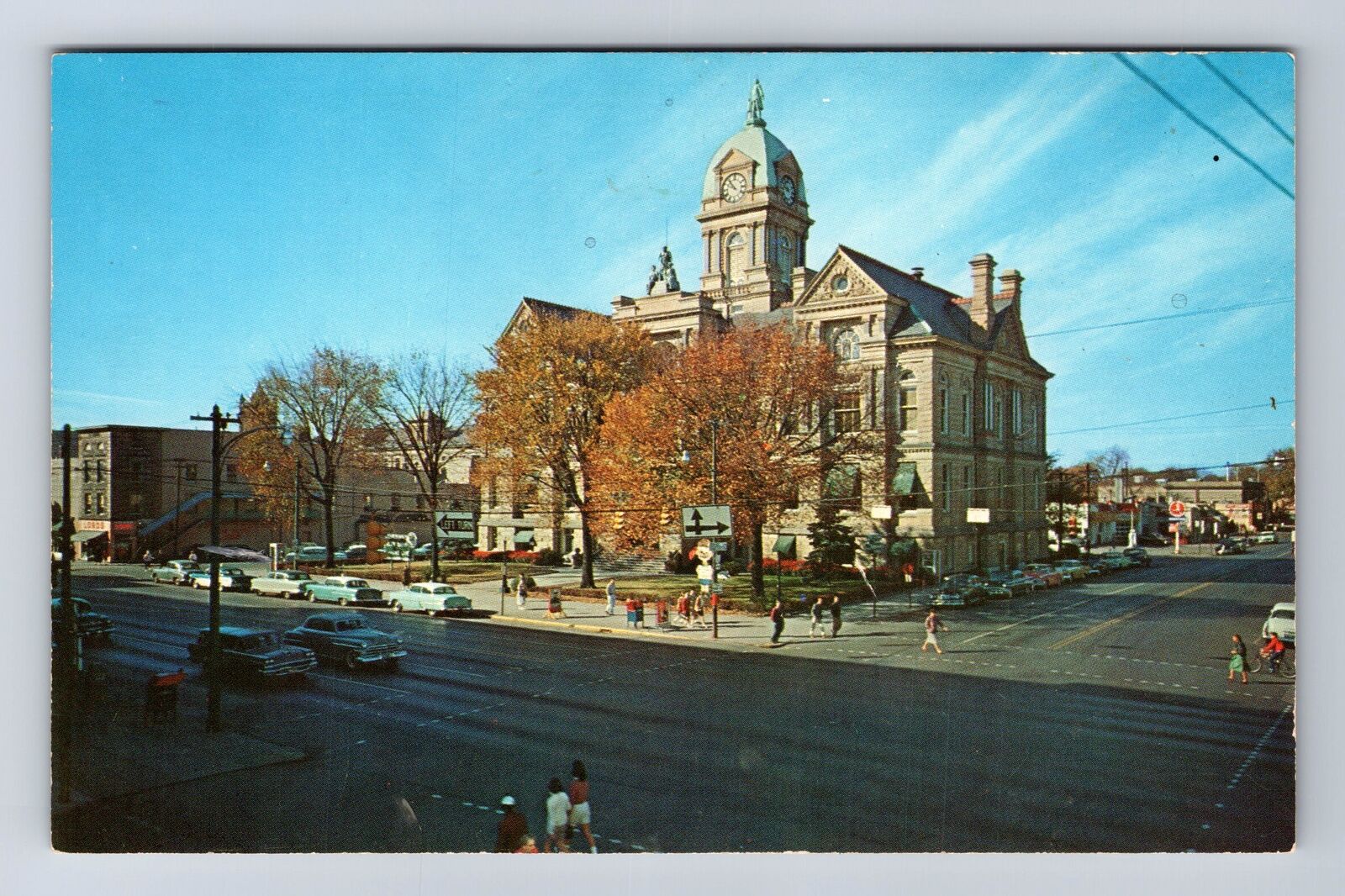 Findlay OH-Ohio, Scenic View Of Courthouse, Vintage Souvenir Postcard