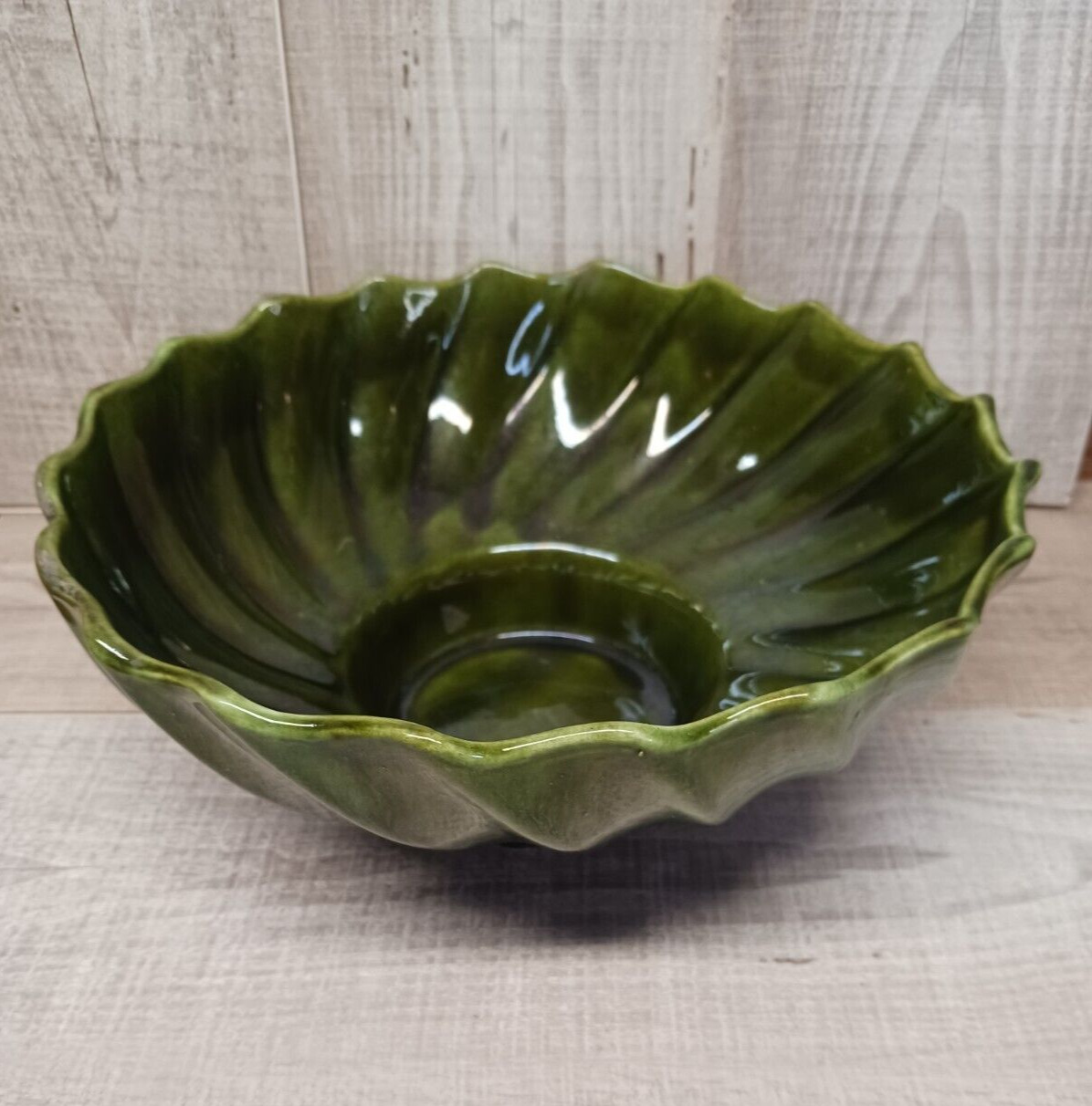 LANG OF CALIFORNIA Pottery Green Drip Swirl Vase Flower Pot Bowl 9.5\