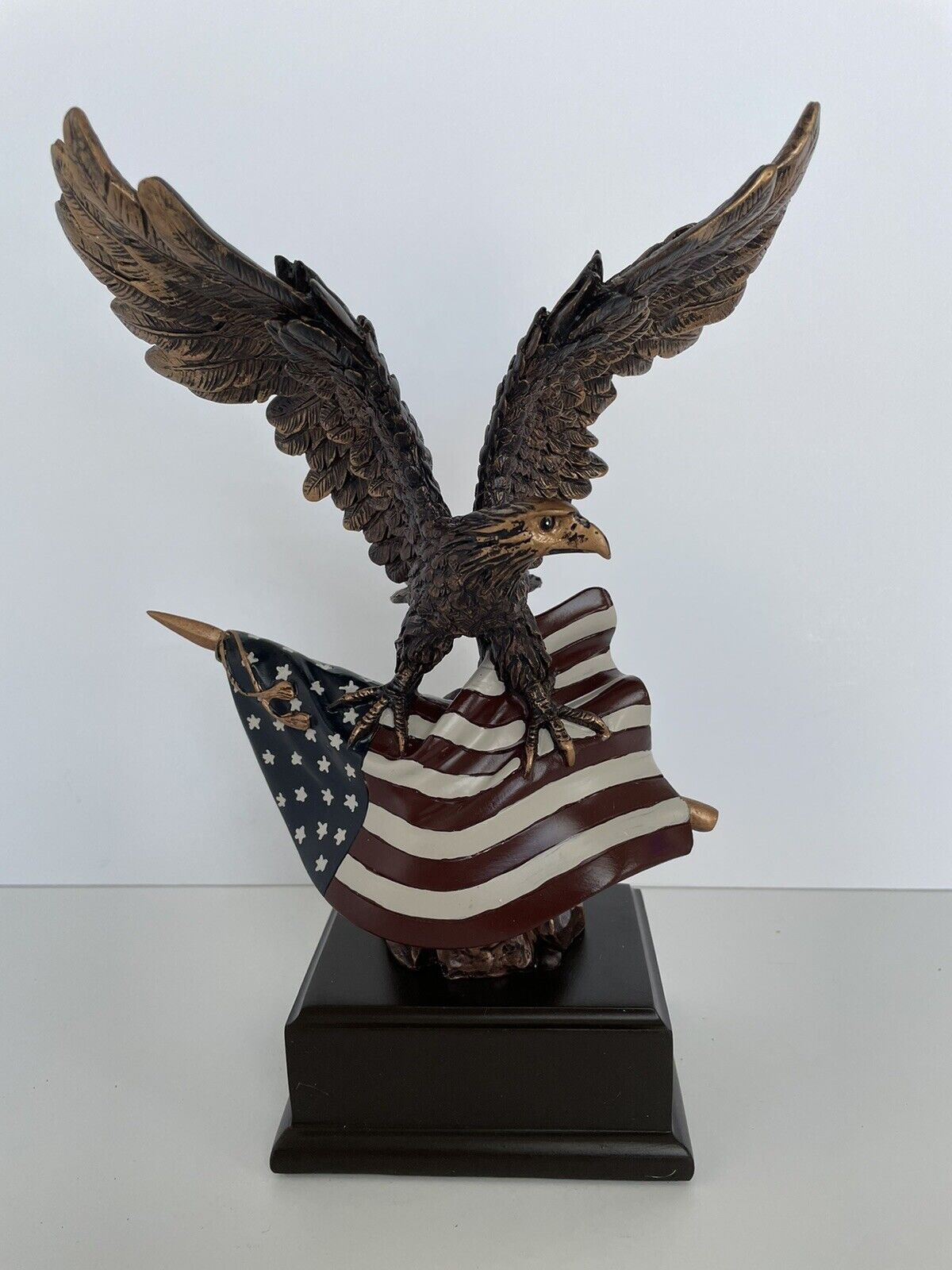 NRA Marian Imports F51155 Eagle With Flag Bronze Plated Resin Sculpture 11”