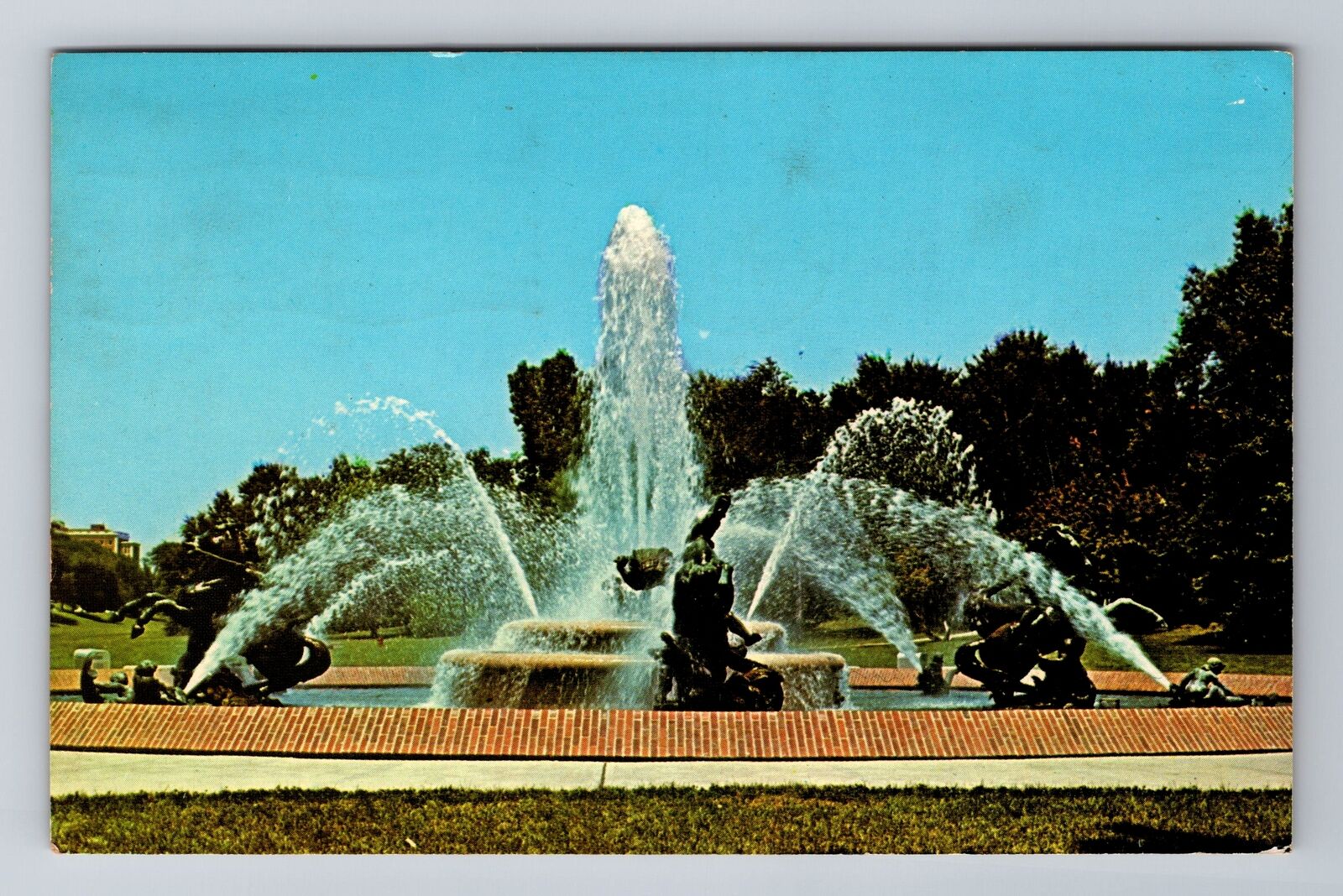 Kansas City MO-Missouri, J.C. Nichols Mem. Fountain, c1963 Vintage Postcard