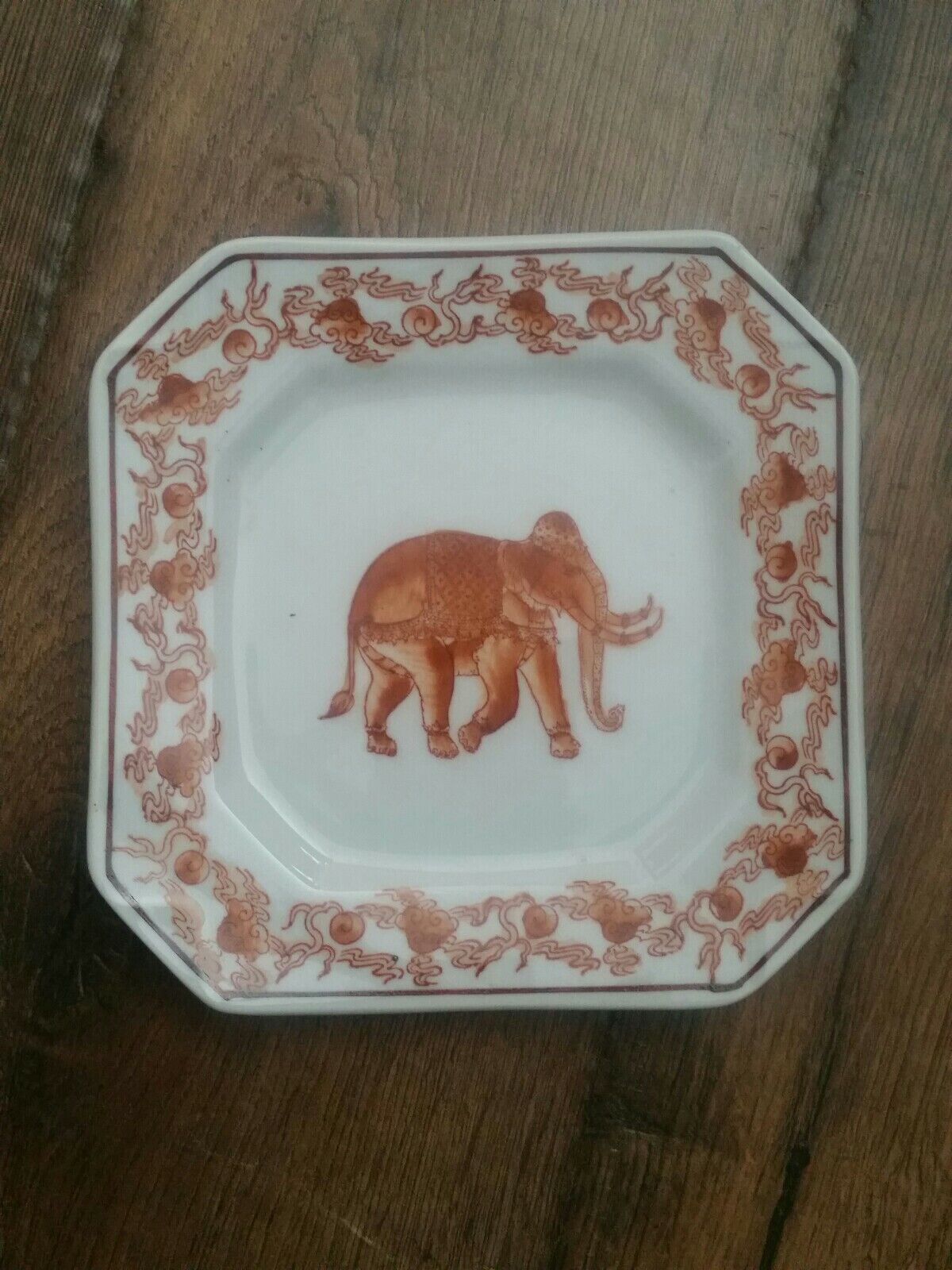 Vintage YT Hand Painted Transart Red Elephant Decorative Candy Dish Plat