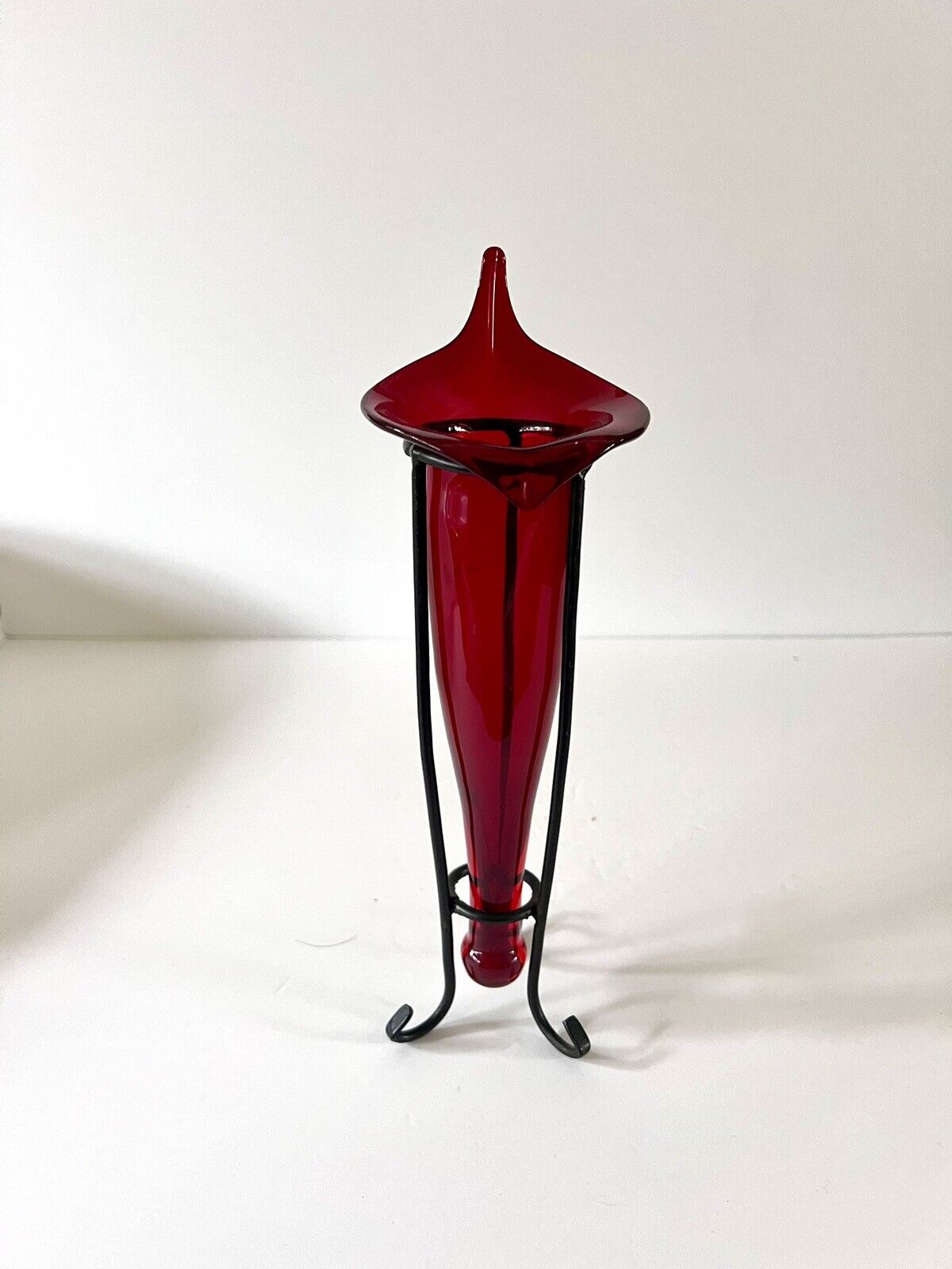 Art Glass Red Jack in Pulpit with Metal Stand