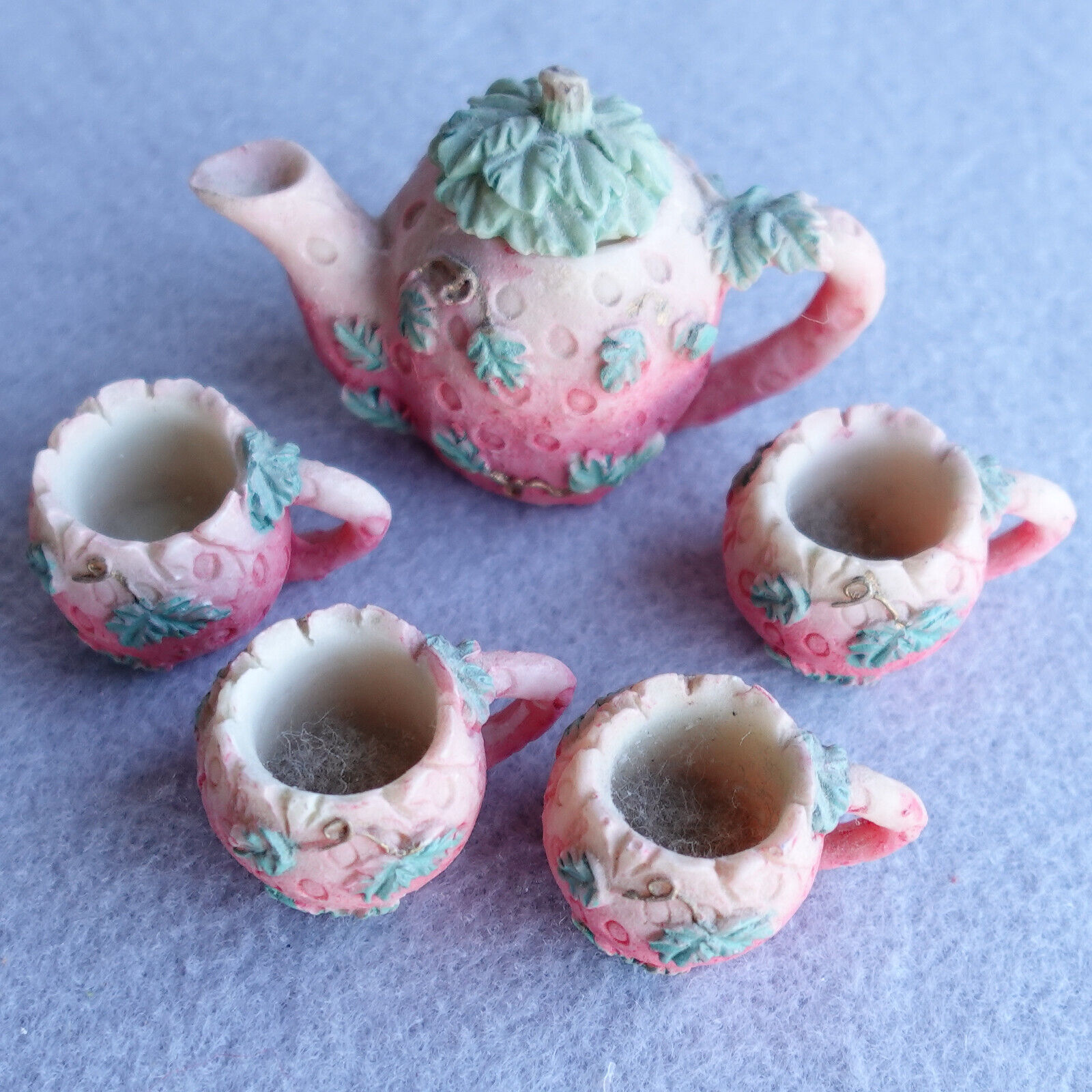 VTG Strawberry Miniature Tea Set Resin Decorative Cottagecore Farm