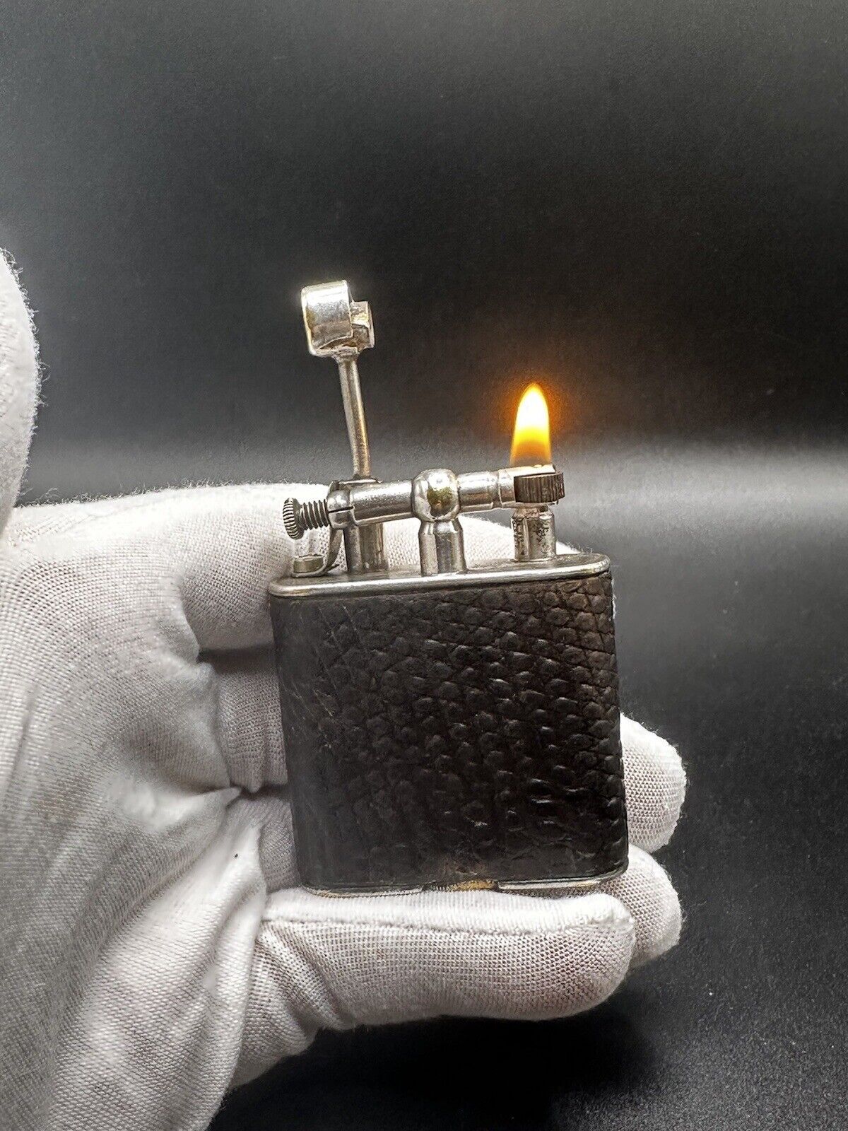 Antique Silver Dunhill Unique Black Alligator Leather Cigarette Lighter