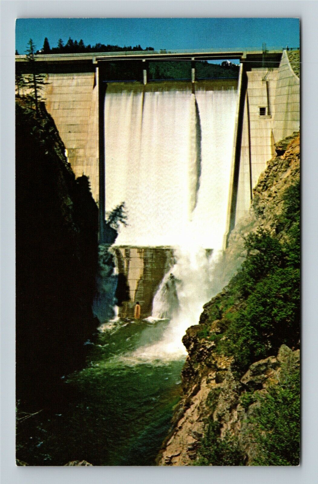 Mount Shasta CA-California, Box Canyon Dam, Rocky Cliffs Vintage Postcard