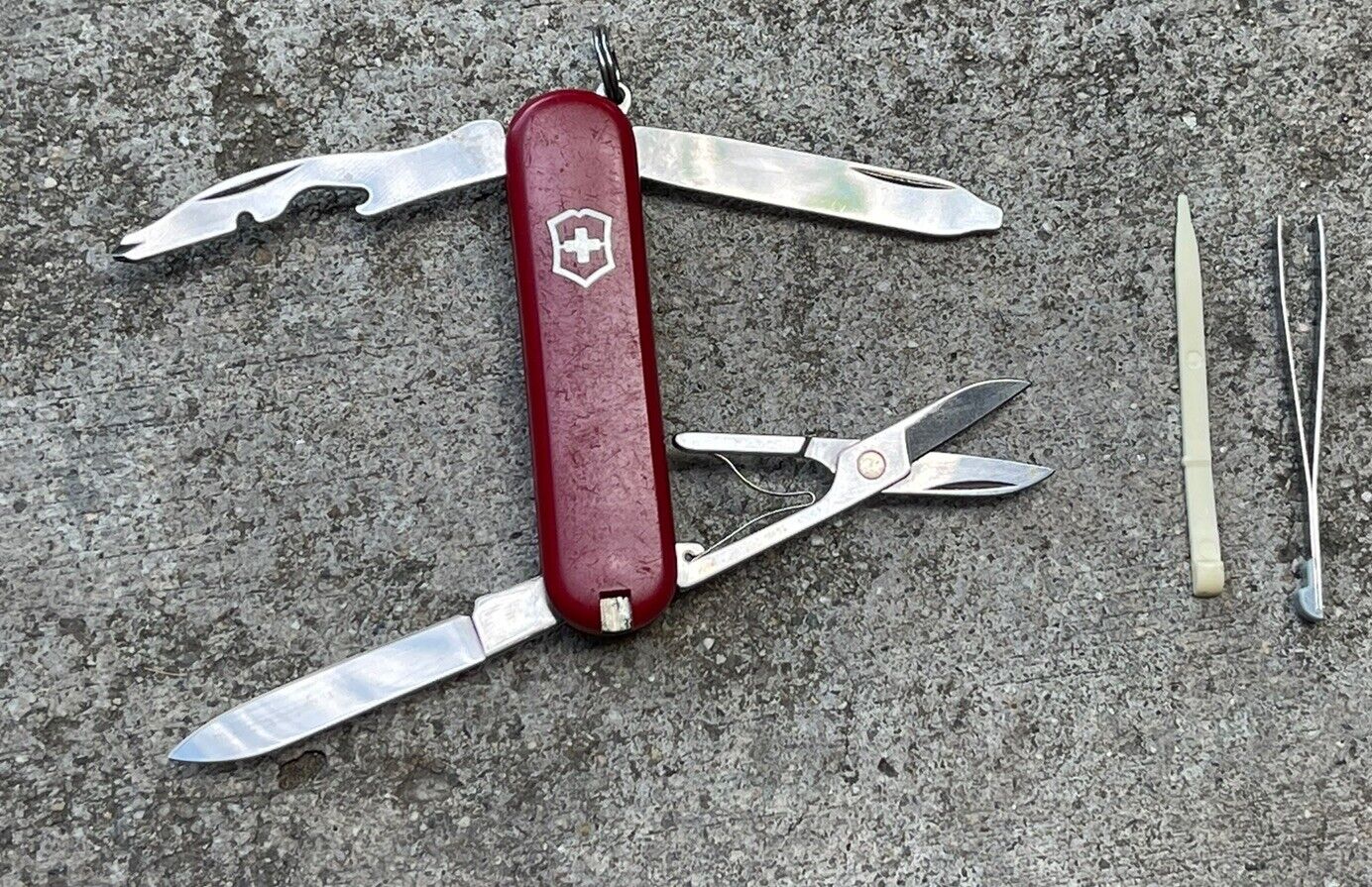 Victorinox Red Scales Pocket Knife MANAGER Swiss Army Knife