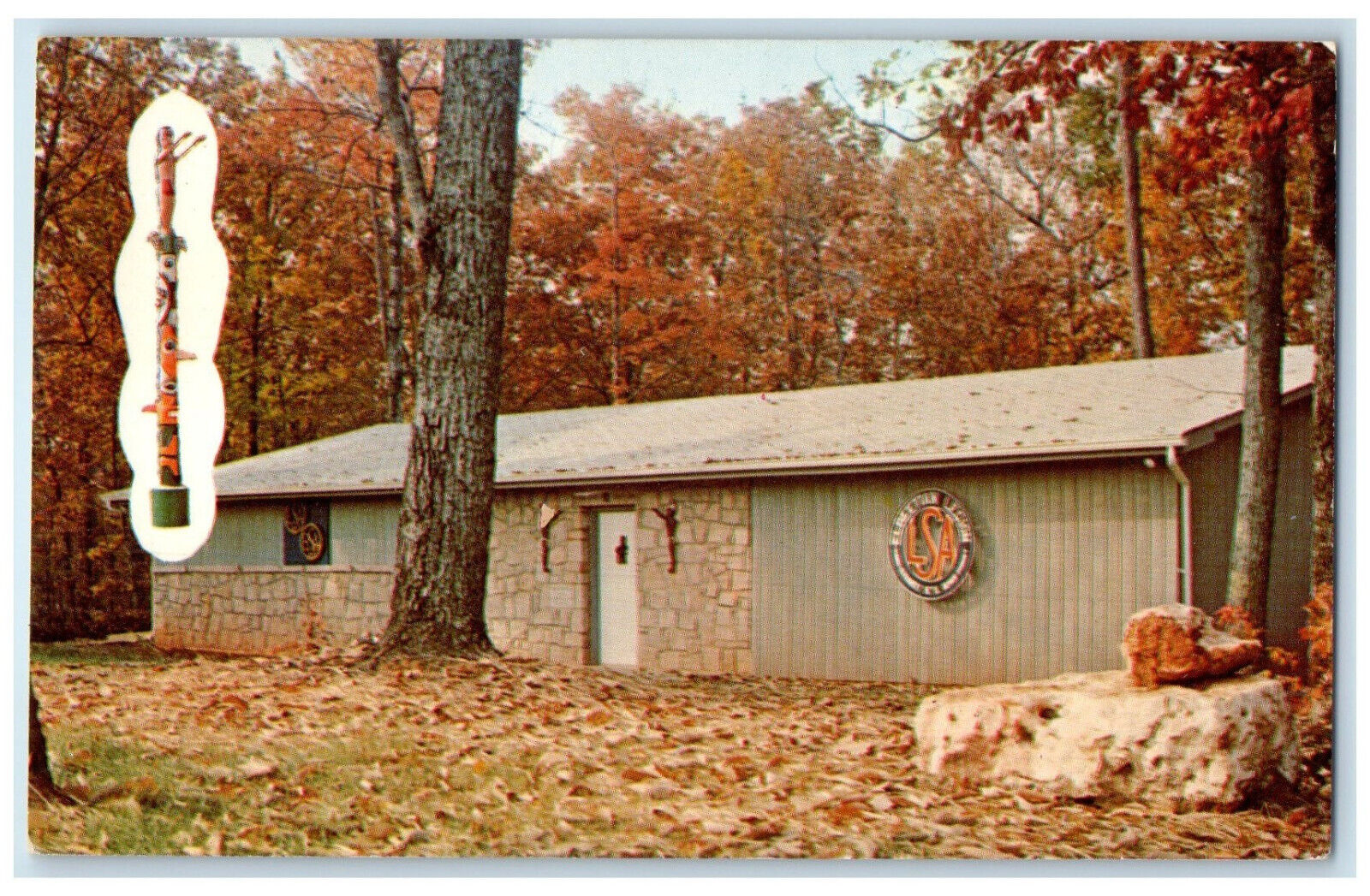 c1960\'s Lone Scout Memory Lodge WD Boyce Building New London NC Postcard